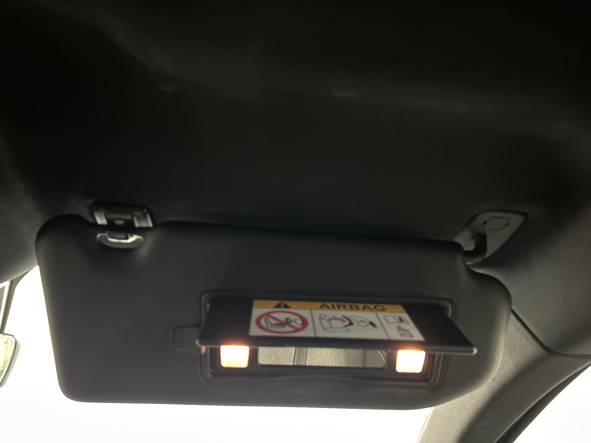 PEUGEOT 5008 Hybrid 136 e-DCS6 GT