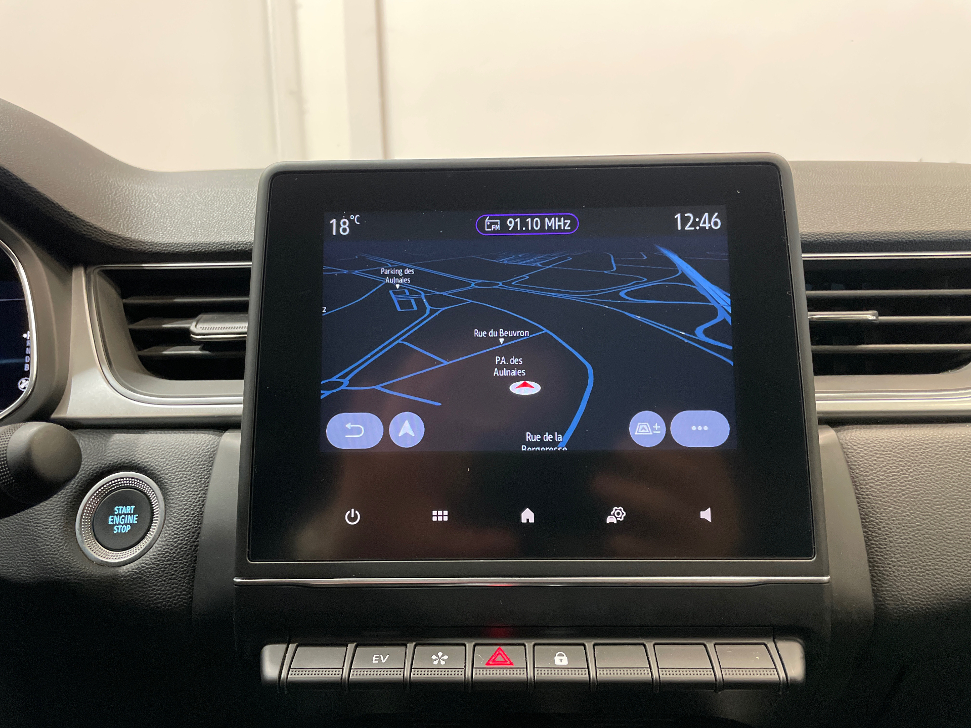 RENAULT CAPTUR E-Tech hybride rechargeable 160 Techno