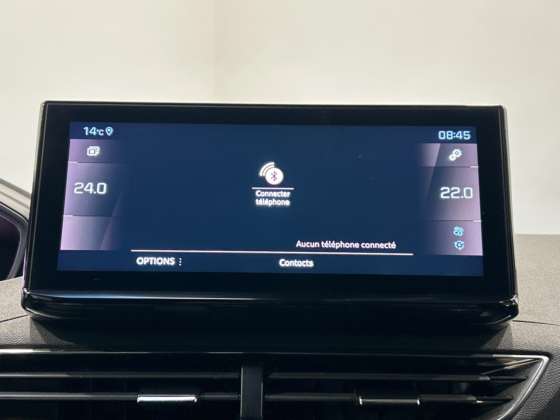 PEUGEOT 5008 Hybrid 136 e-DCS6 GT