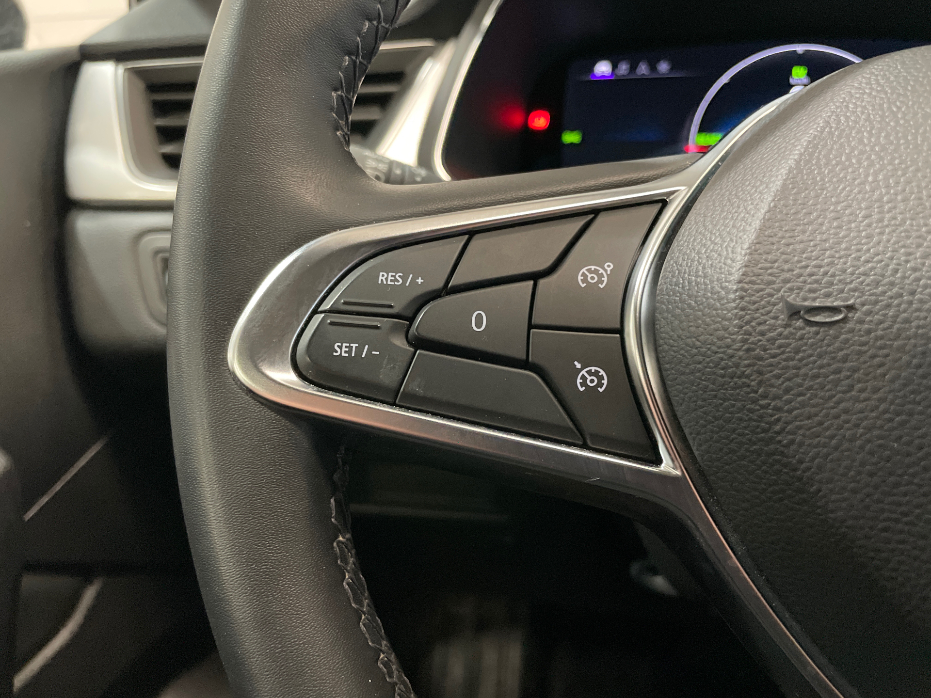 RENAULT CAPTUR E-Tech hybride rechargeable 160 Techno