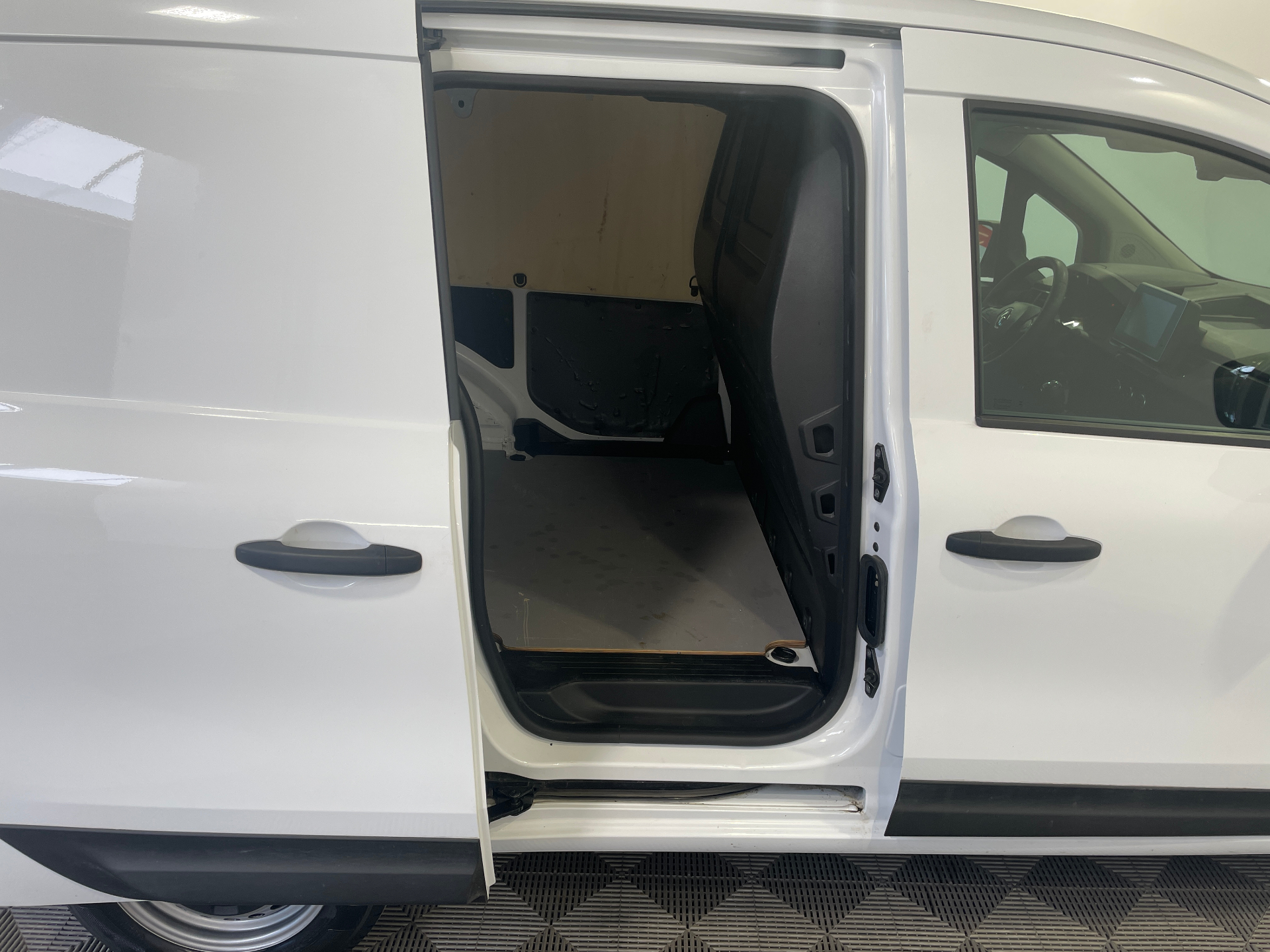 RENAULT KANGOO VAN BLUE DCI 95 GRAND CONFORT- 22