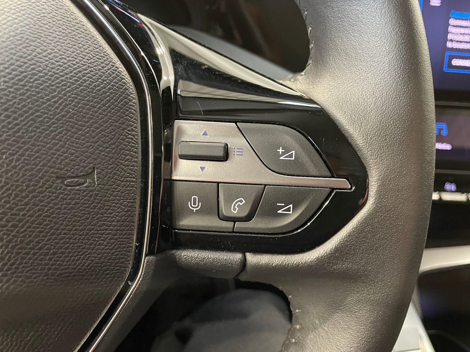 PEUGEOT 308 PureTech 130ch S&S BVM6 Allure