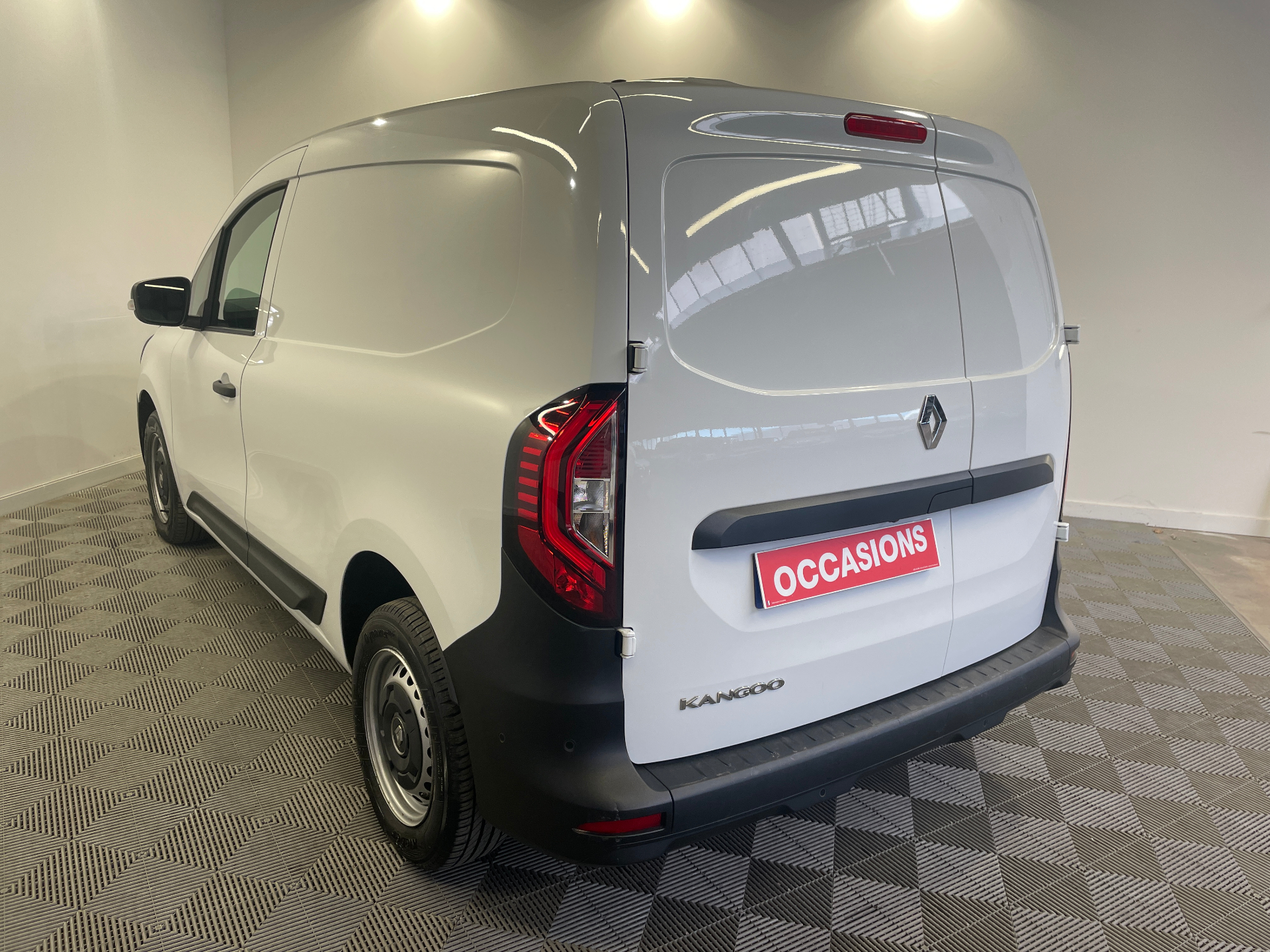 RENAULT KANGOO VAN BLUE DCI 95 GRAND CONFORT- 22
