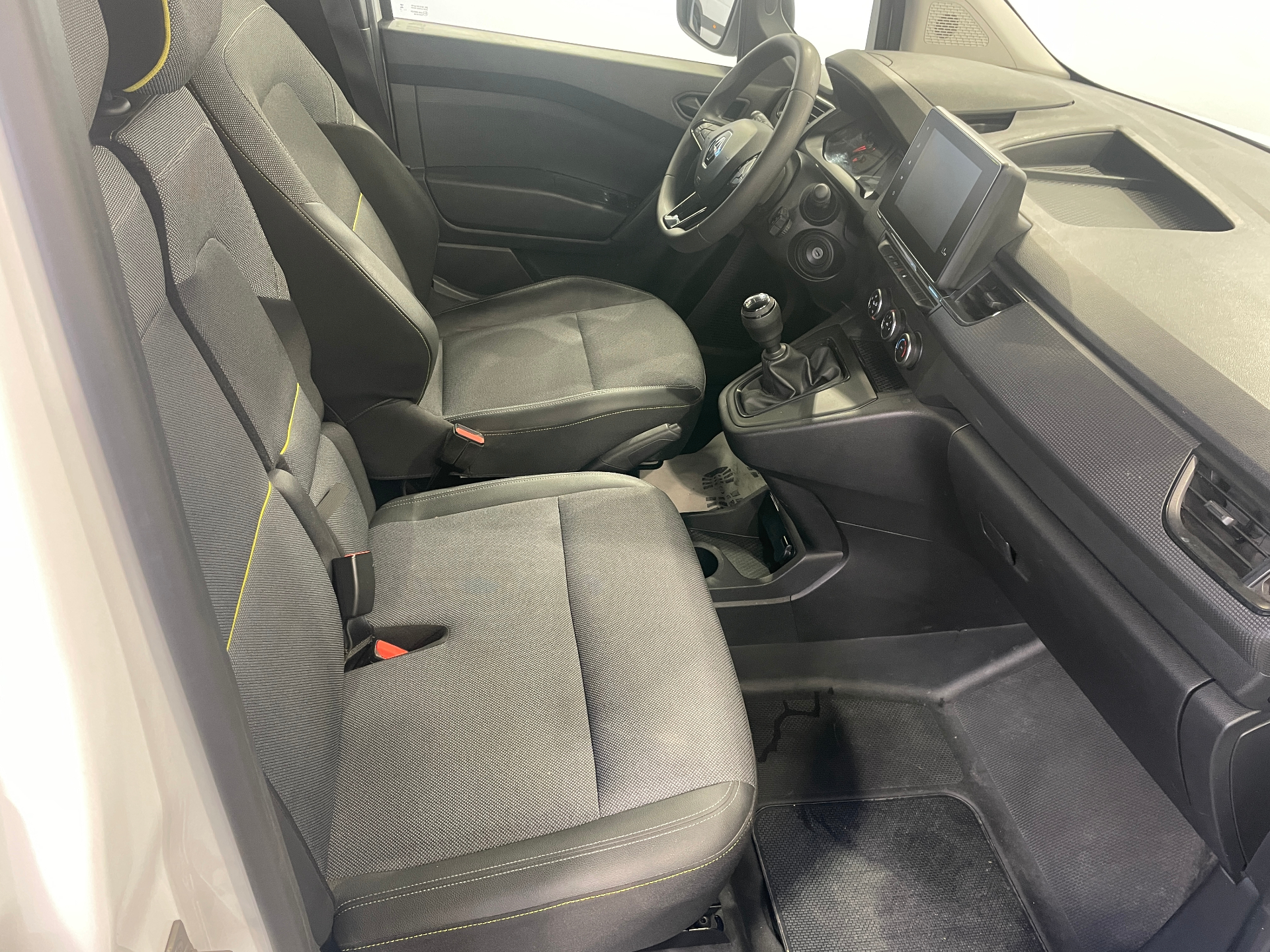 RENAULT KANGOO VAN BLUE DCI 95 GRAND CONFORT- 22