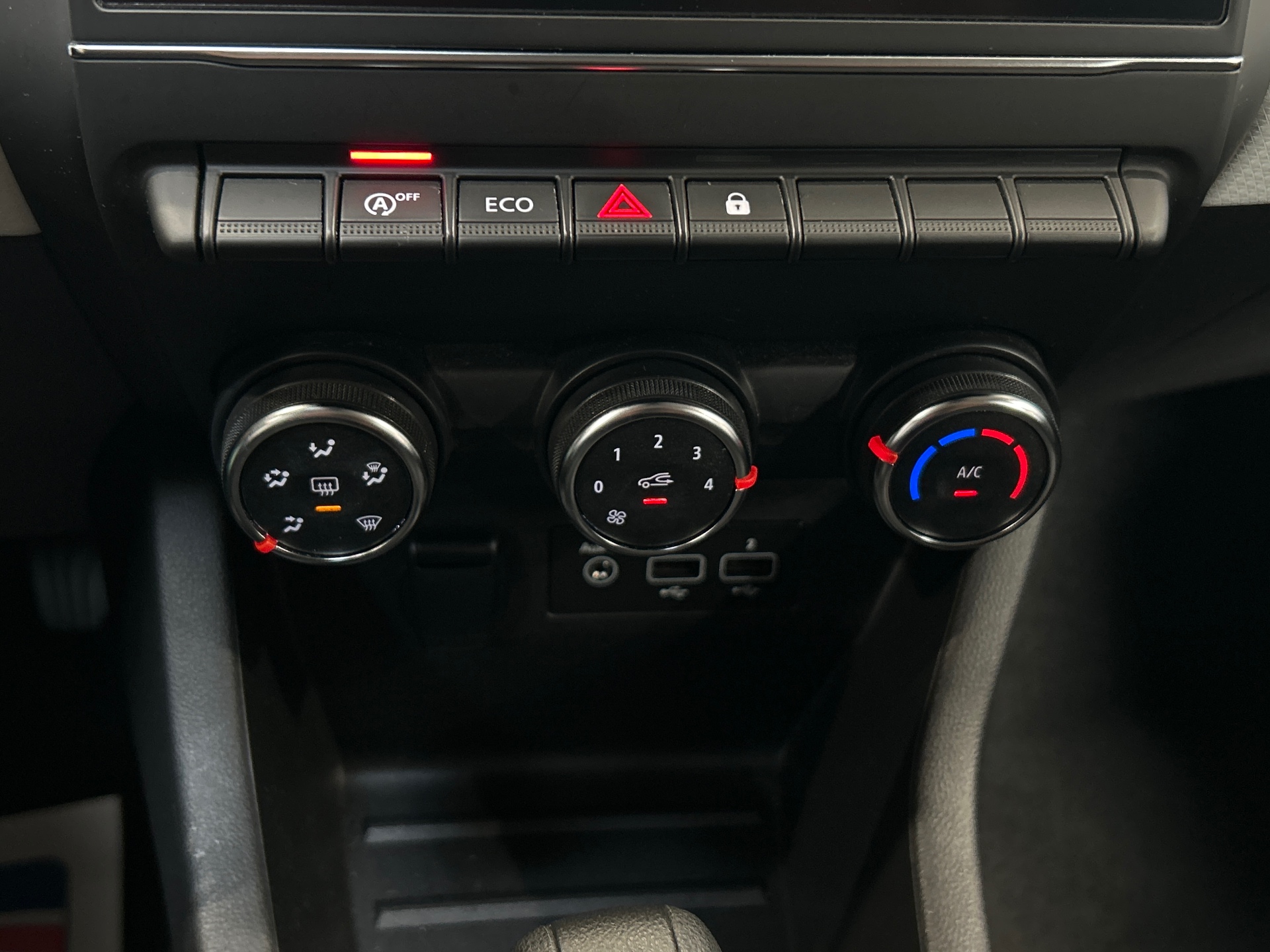 RENAULT CLIO V TCe 90 X-Tronic Evolution