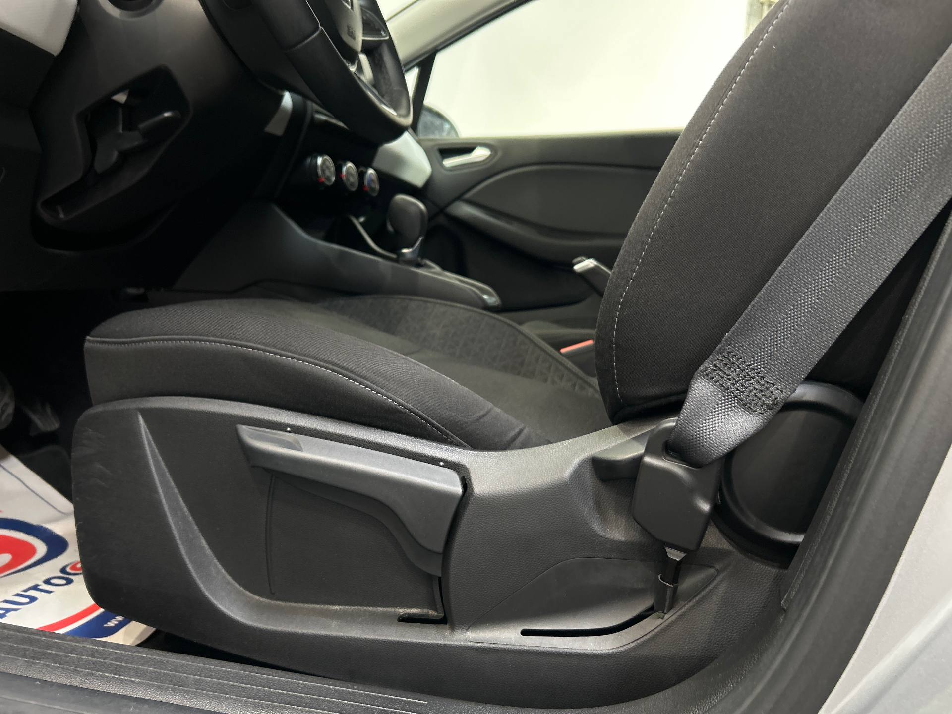 RENAULT CLIO V TCe 90 X-Tronic Evolution