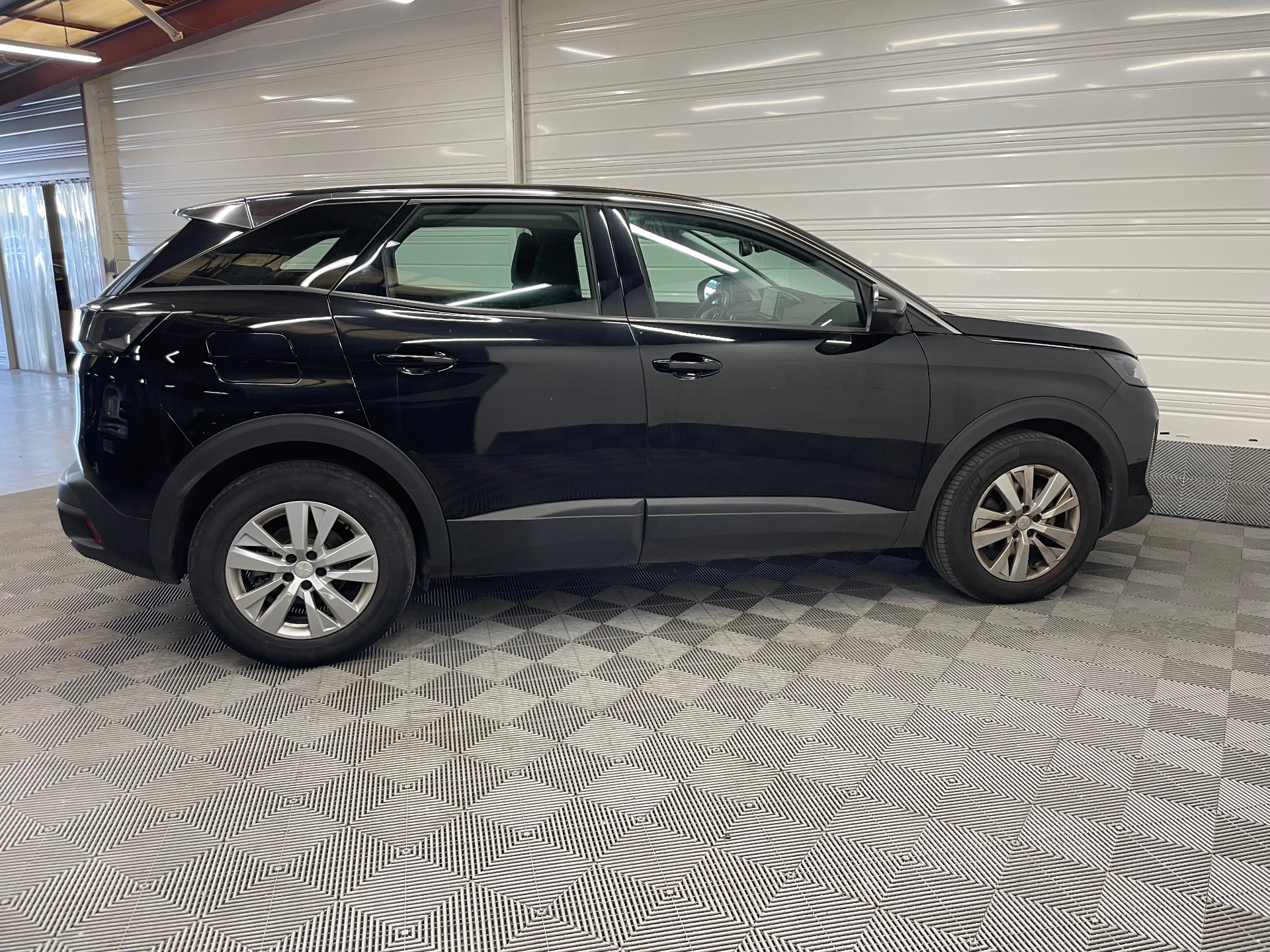 PEUGEOT 3008 BlueHDi 130ch S&S EAT8 Active Pack