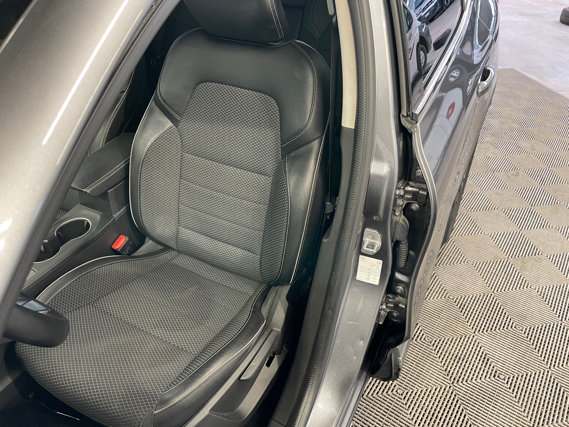 RENAULT ARKANA E-Tech hybride 145 - 22 Techno