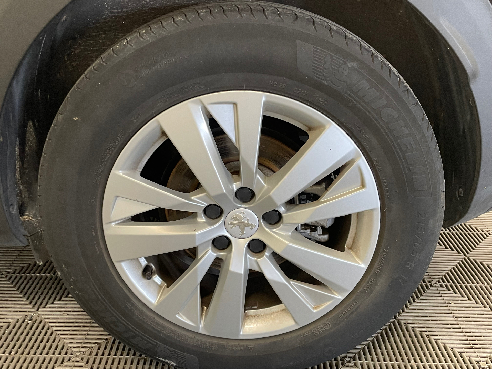 PEUGEOT 3008 BlueHDi 130ch S&S EAT8 Active Pack