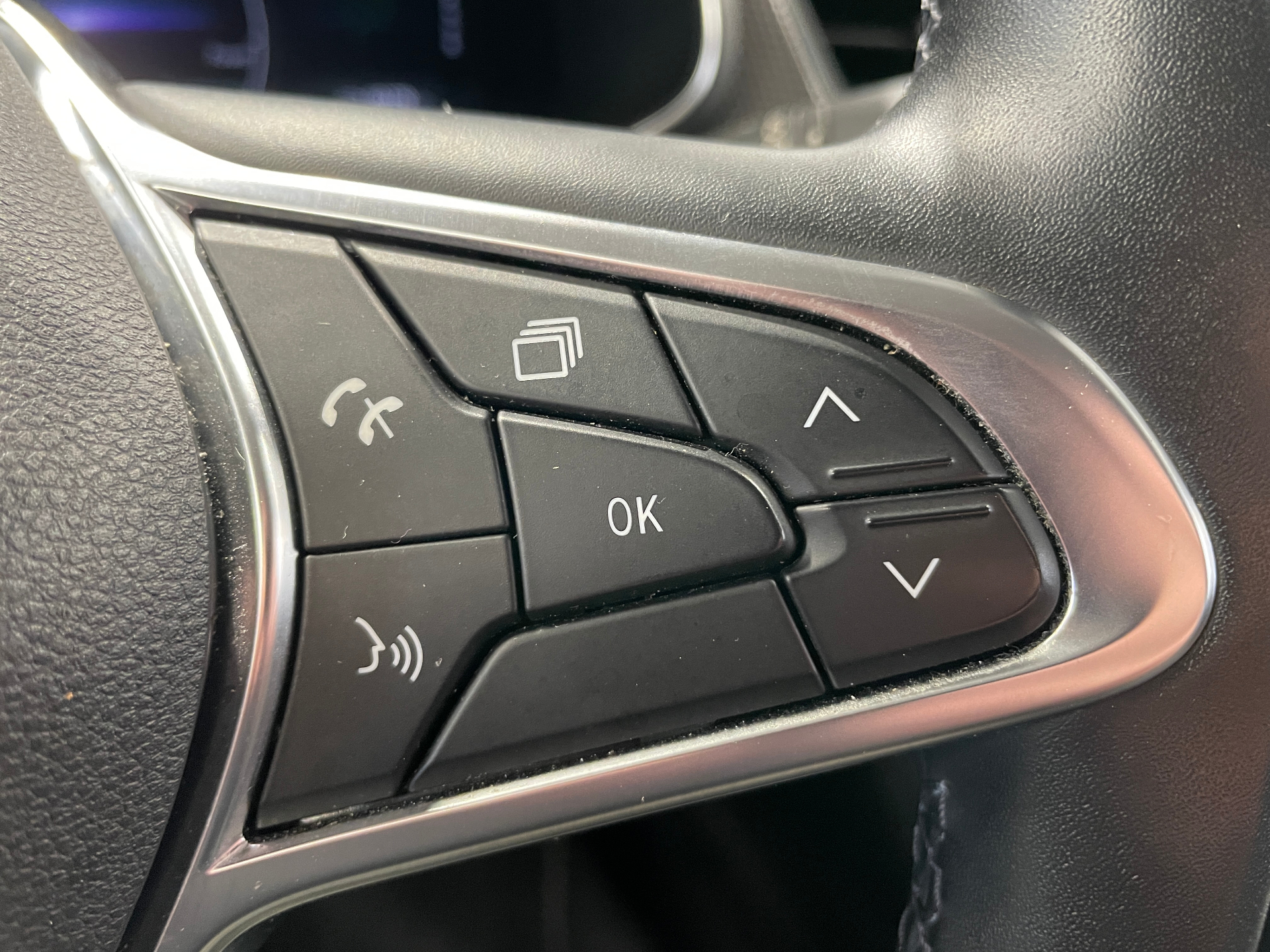 RENAULT ARKANA E-Tech hybride 145 - 22 Techno