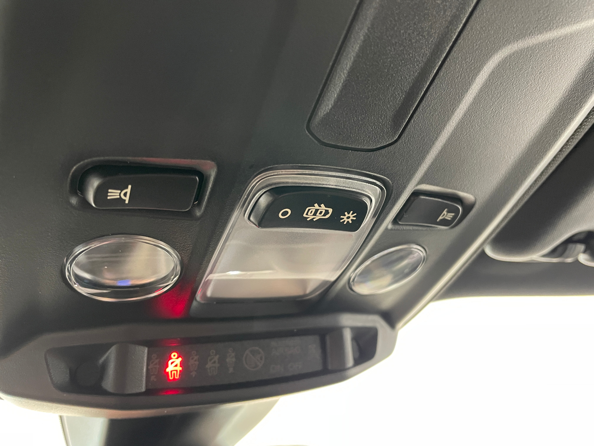 PEUGEOT 2008 ALLURE PURETECH 130 S&S BVM6