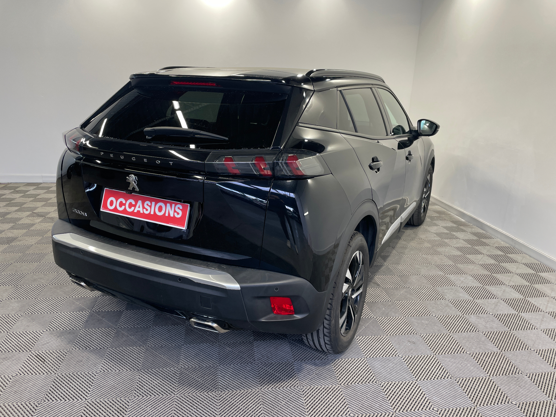 PEUGEOT 2008 ALLURE PURETECH 130 S&S BVM6