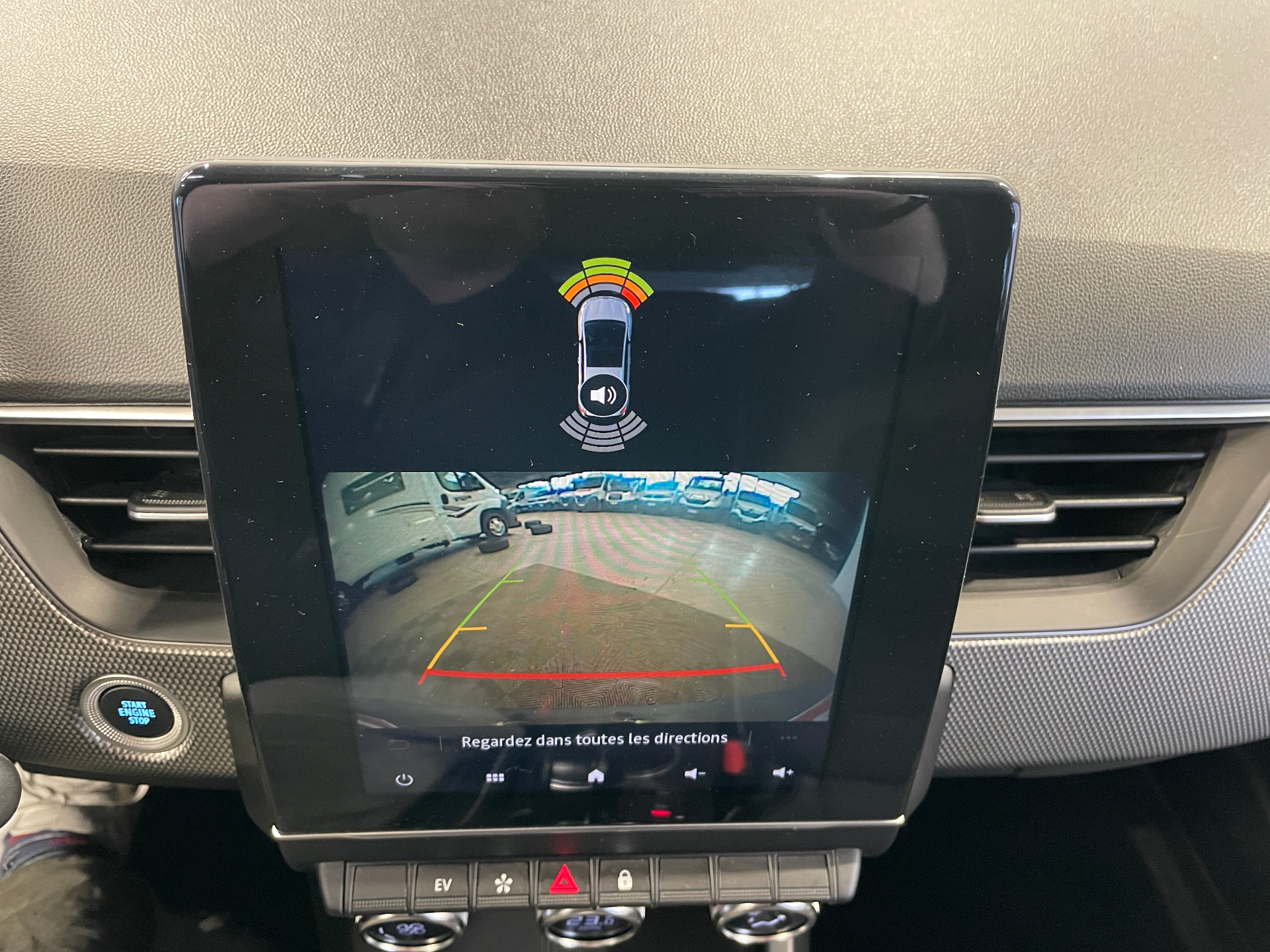 RENAULT ARKANA E-Tech hybride 145 - 22 Techno