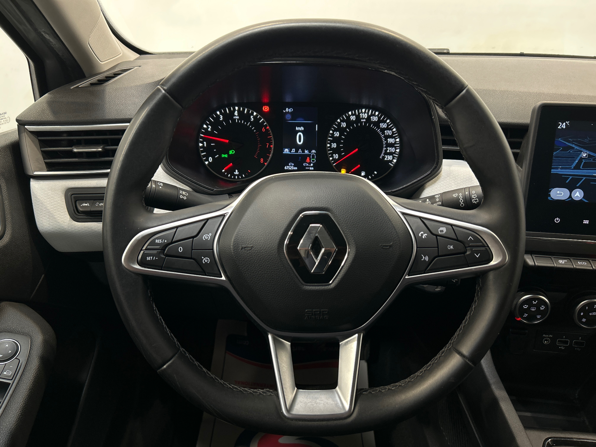RENAULT CLIO V TCe 90 - 21 Zen