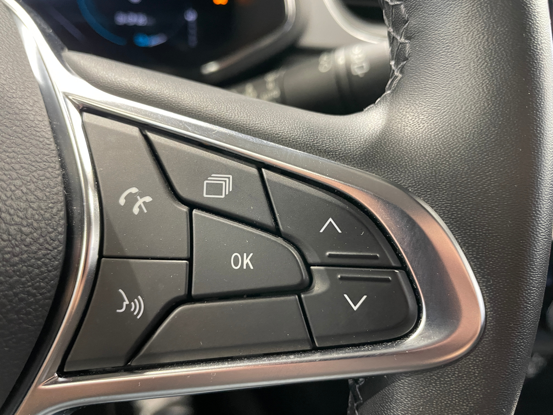 RENAULT CAPTUR E-Tech hybride rechargeable 160 Techno