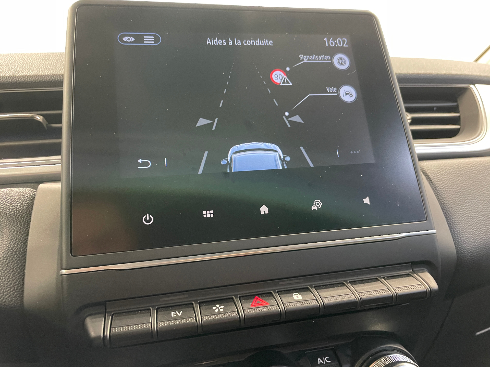 RENAULT CAPTUR E-Tech hybride rechargeable 160 Techno