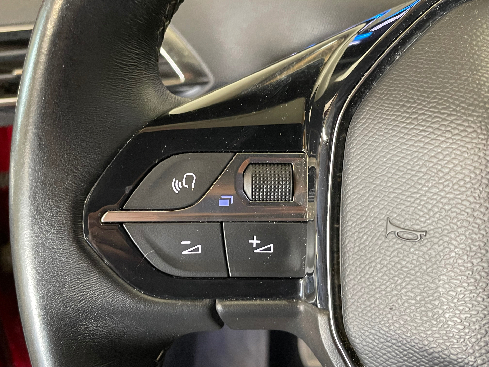 PEUGEOT 3008 Puretech 130ch S&S BVM6 Allure Pack