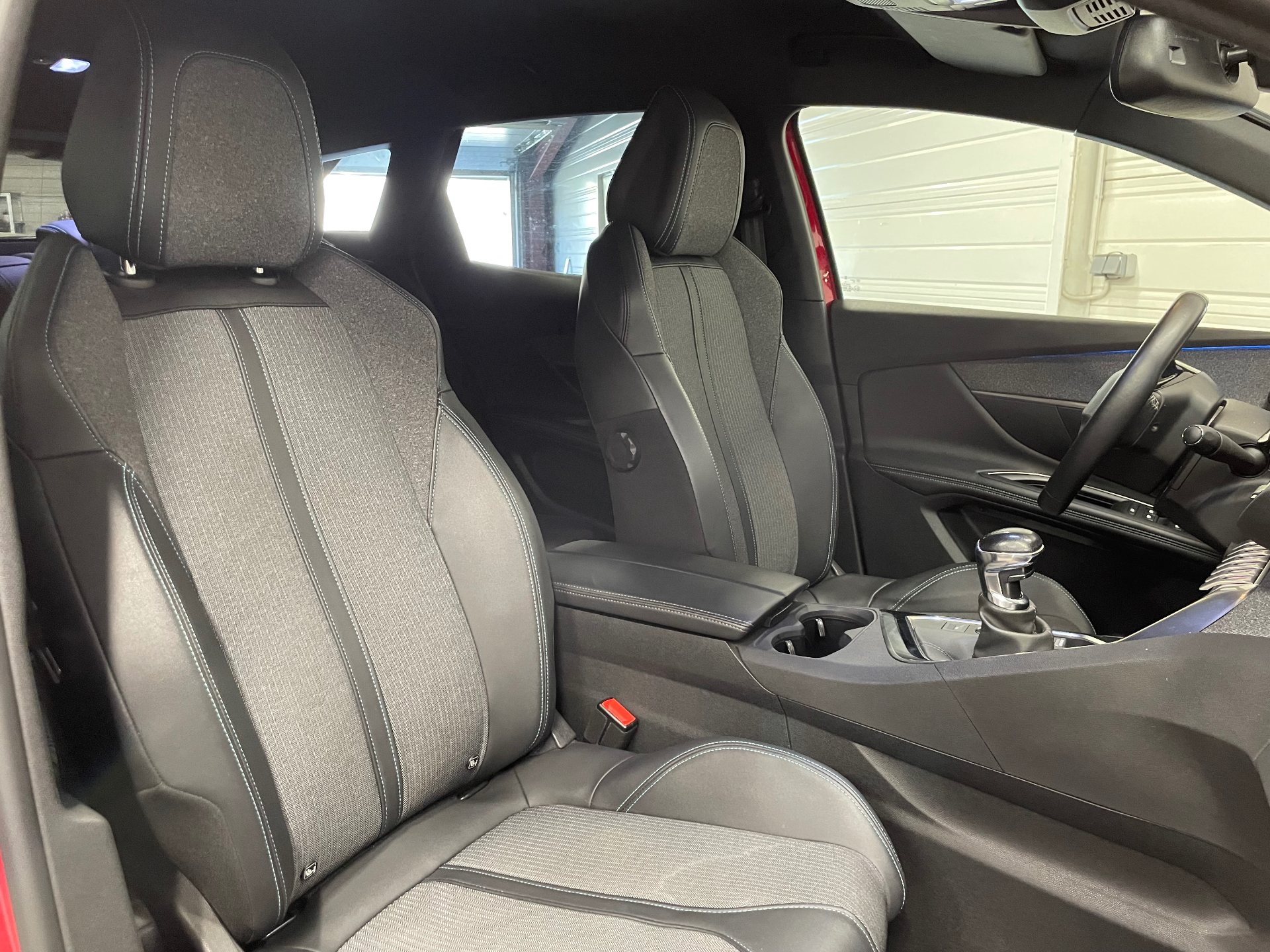 PEUGEOT 3008 Puretech 130ch S&S BVM6 Allure Pack