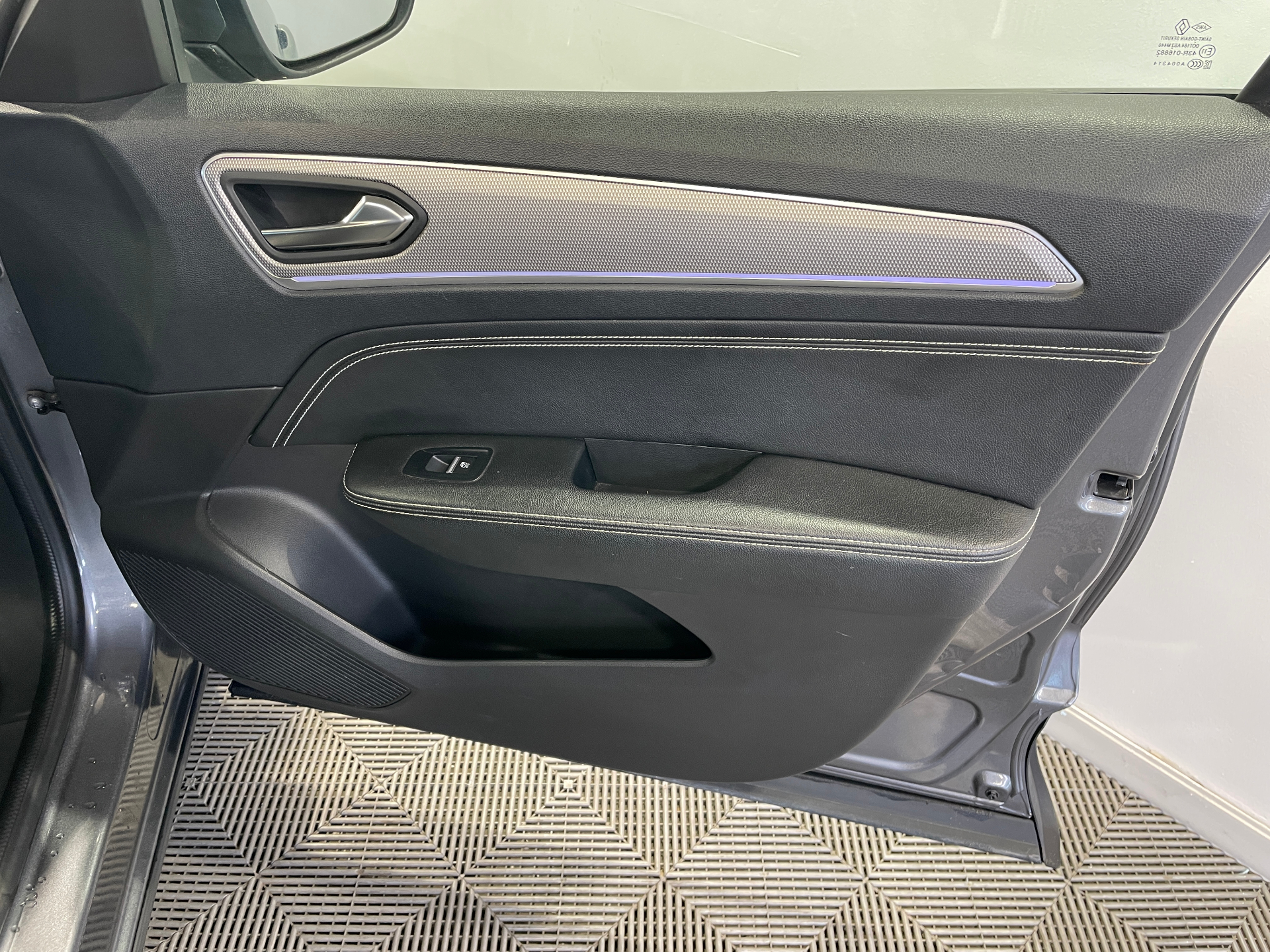 RENAULT ARKANA E-Tech hybride 145 - 22 Techno