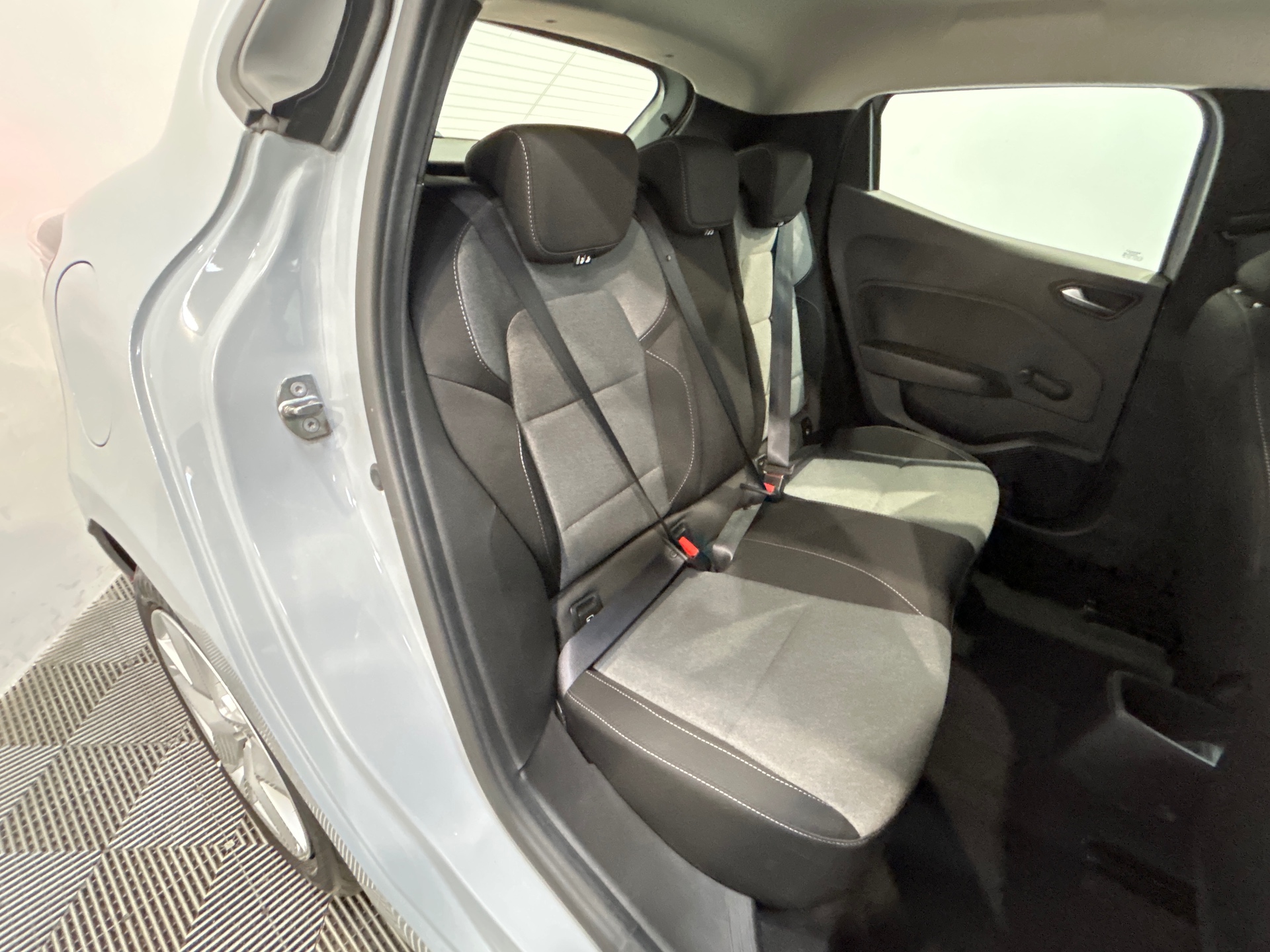 RENAULT CLIO V TCe 90 Equilibre