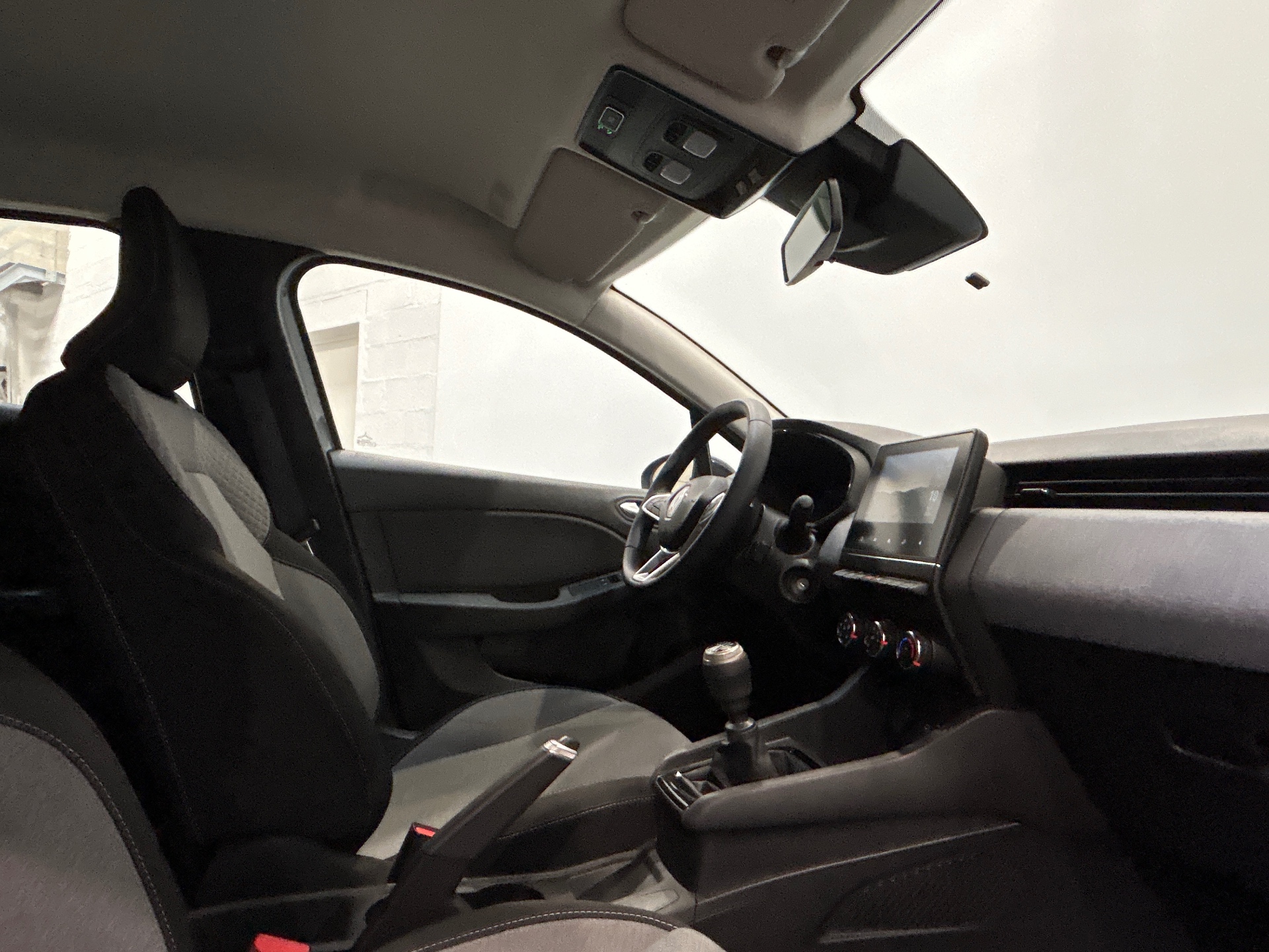 RENAULT CLIO V TCe 90 Equilibre