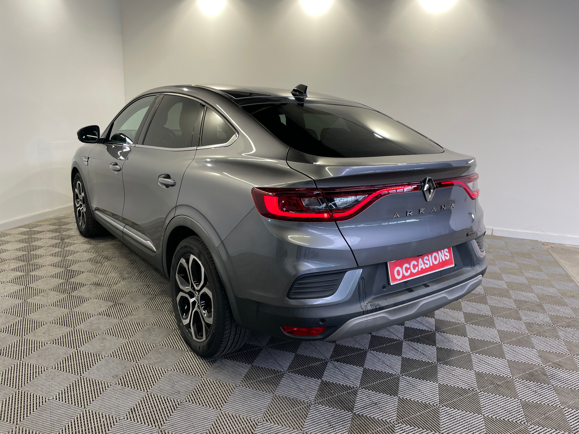 RENAULT ARKANA E-Tech hybride 145 - 22 Techno