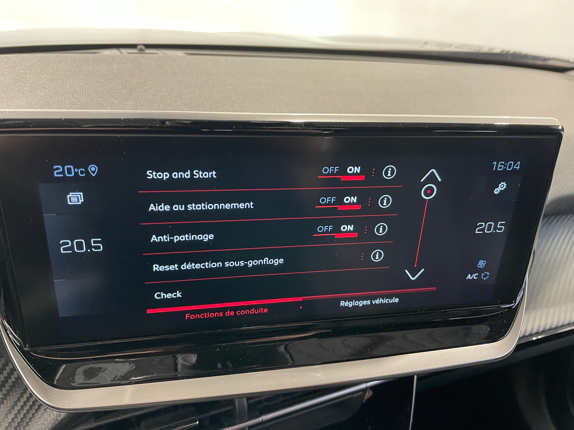 PEUGEOT 2008 ALLURE PURETECH 130 S&S BVM6