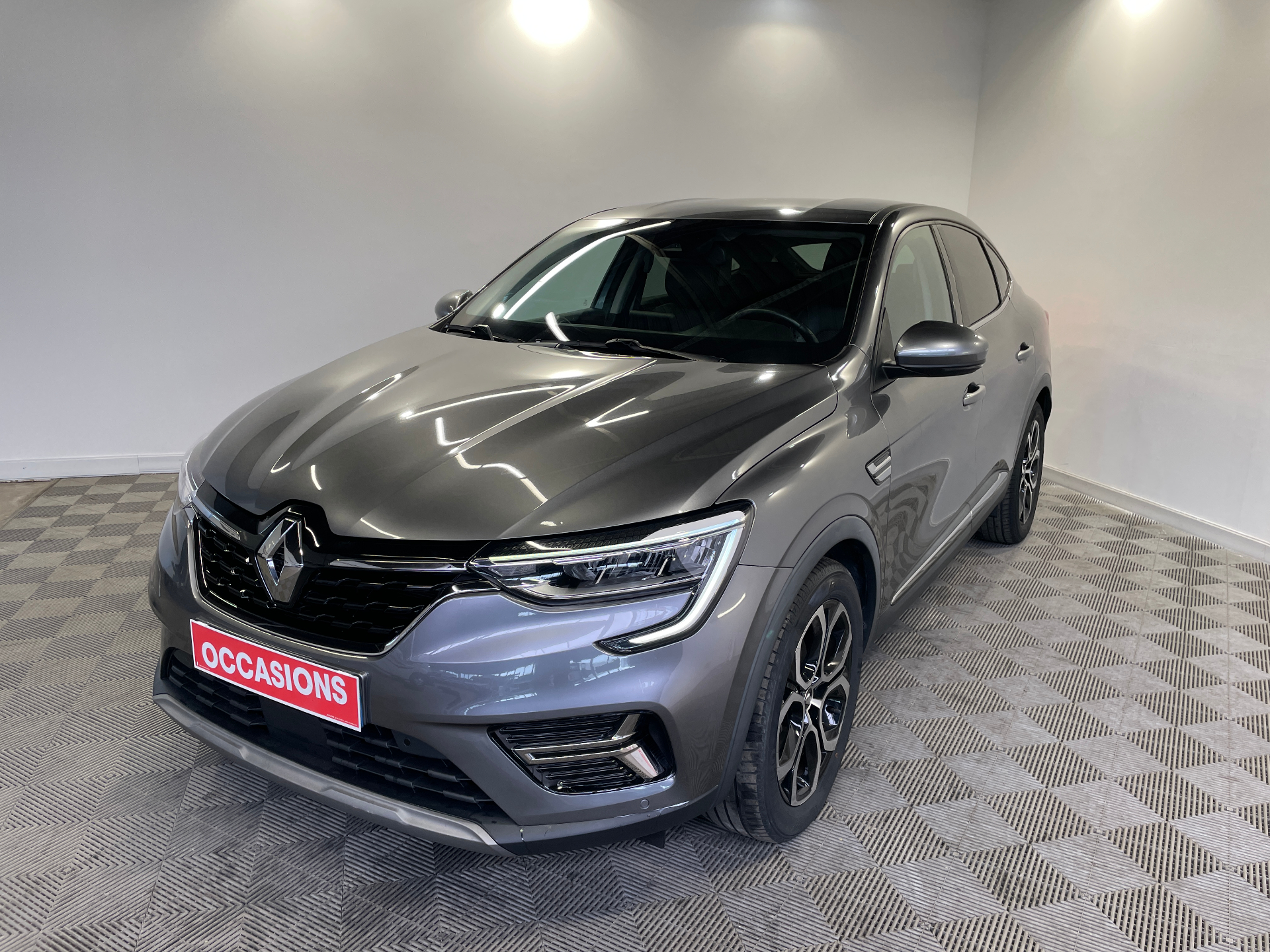 RENAULT ARKANA E-Tech hybride 145 - 22 Techno