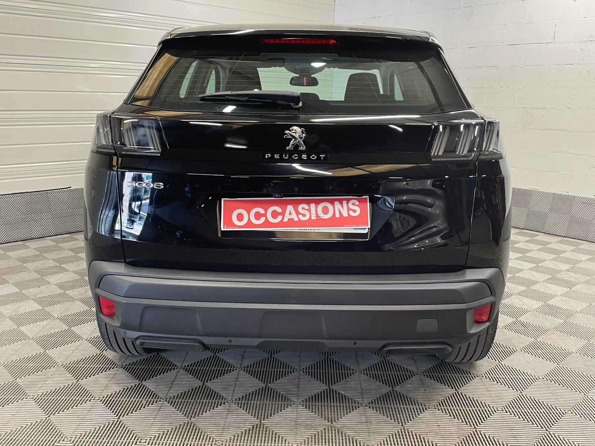 PEUGEOT 3008 BlueHDi 130ch S&S EAT8 Active Pack
