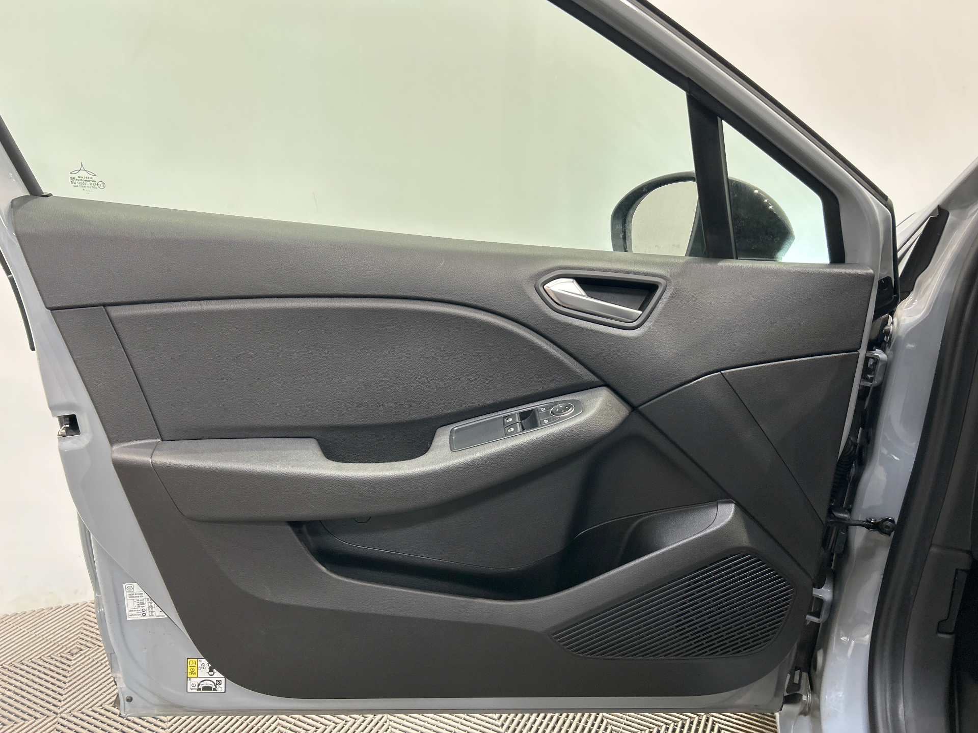 RENAULT CLIO V TCe 90 Equilibre