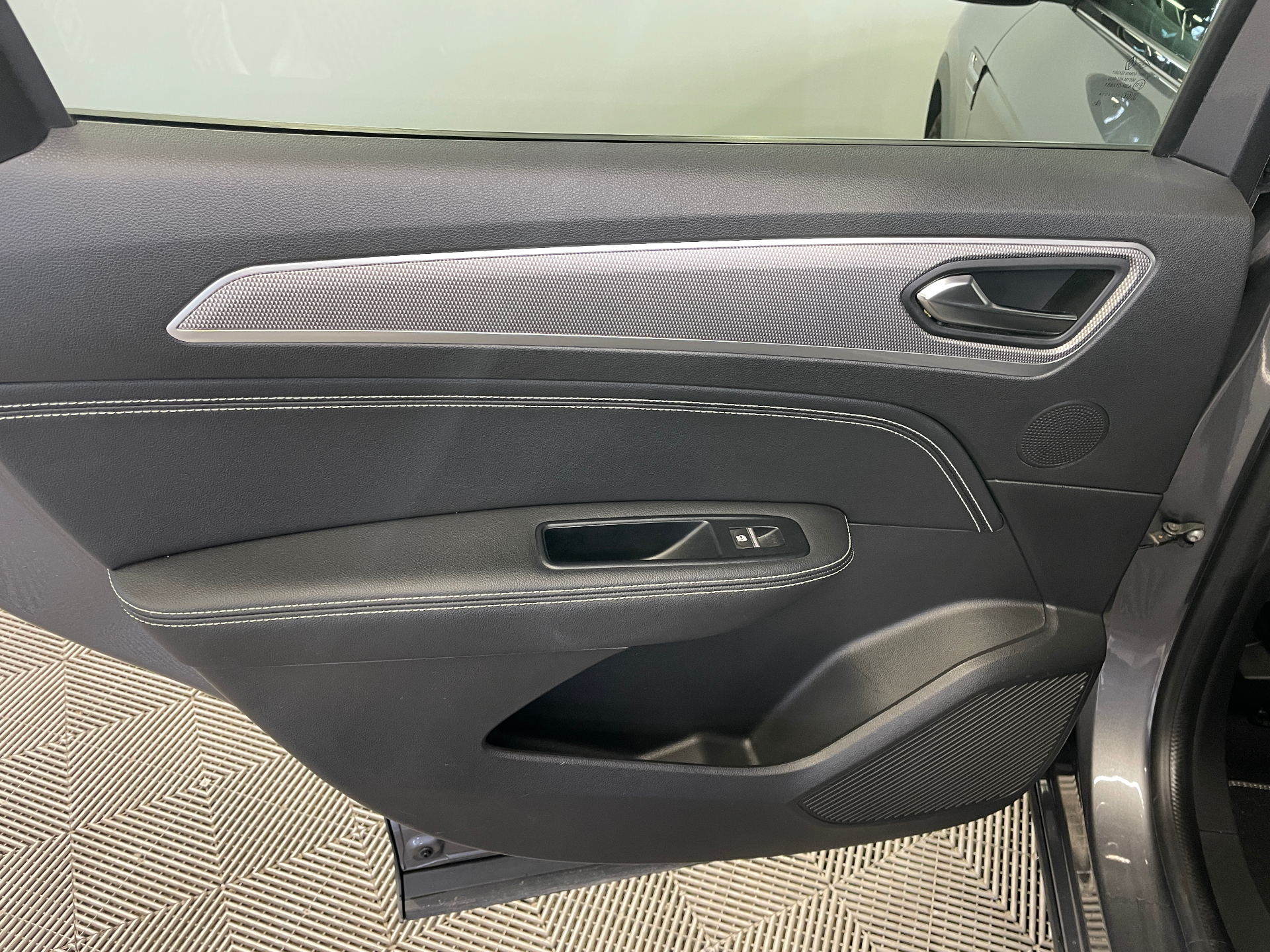 RENAULT ARKANA E-Tech hybride 145 - 22 Techno