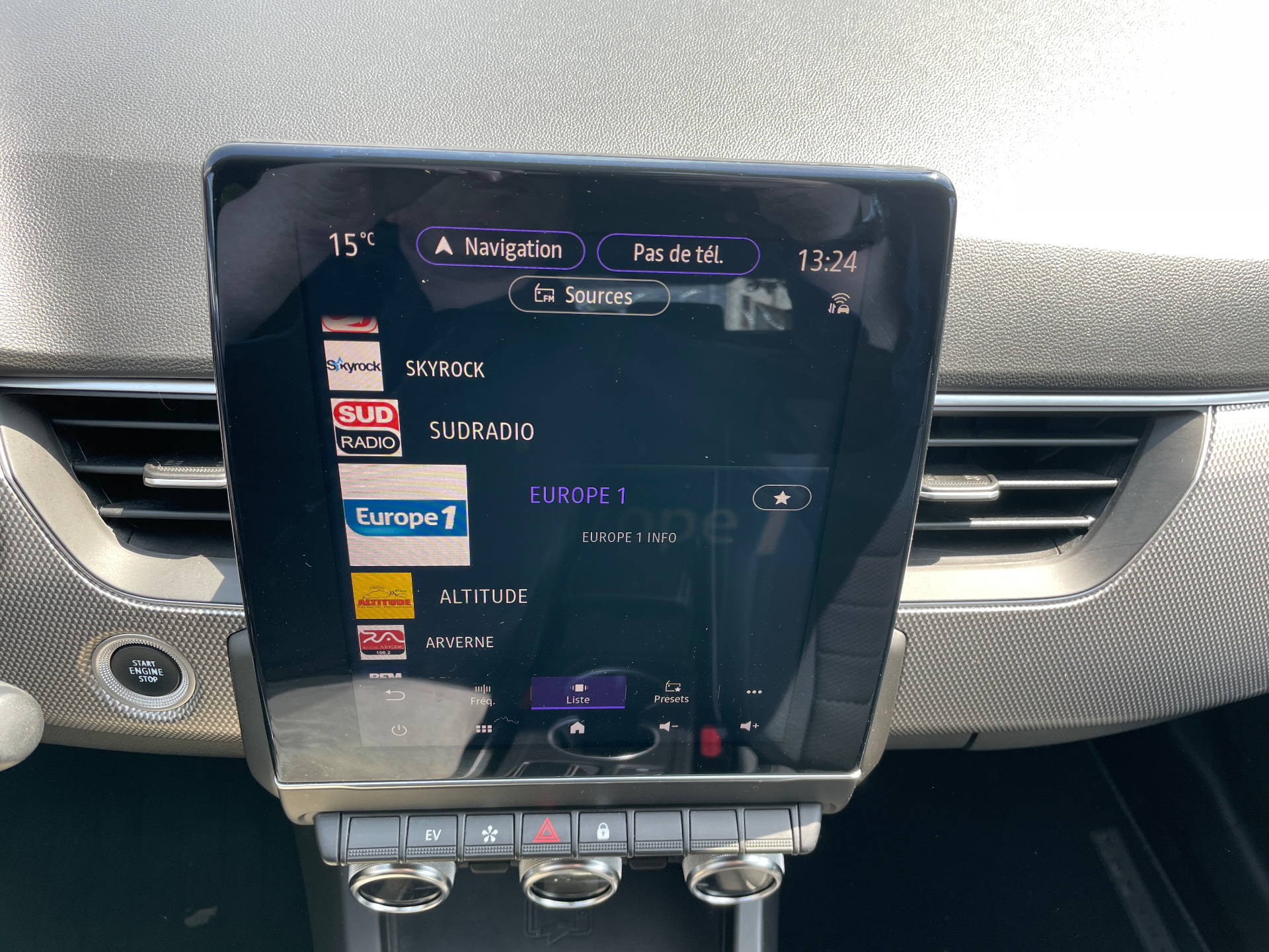RENAULT ARKANA E-Tech hybride 145 - 22 Techno