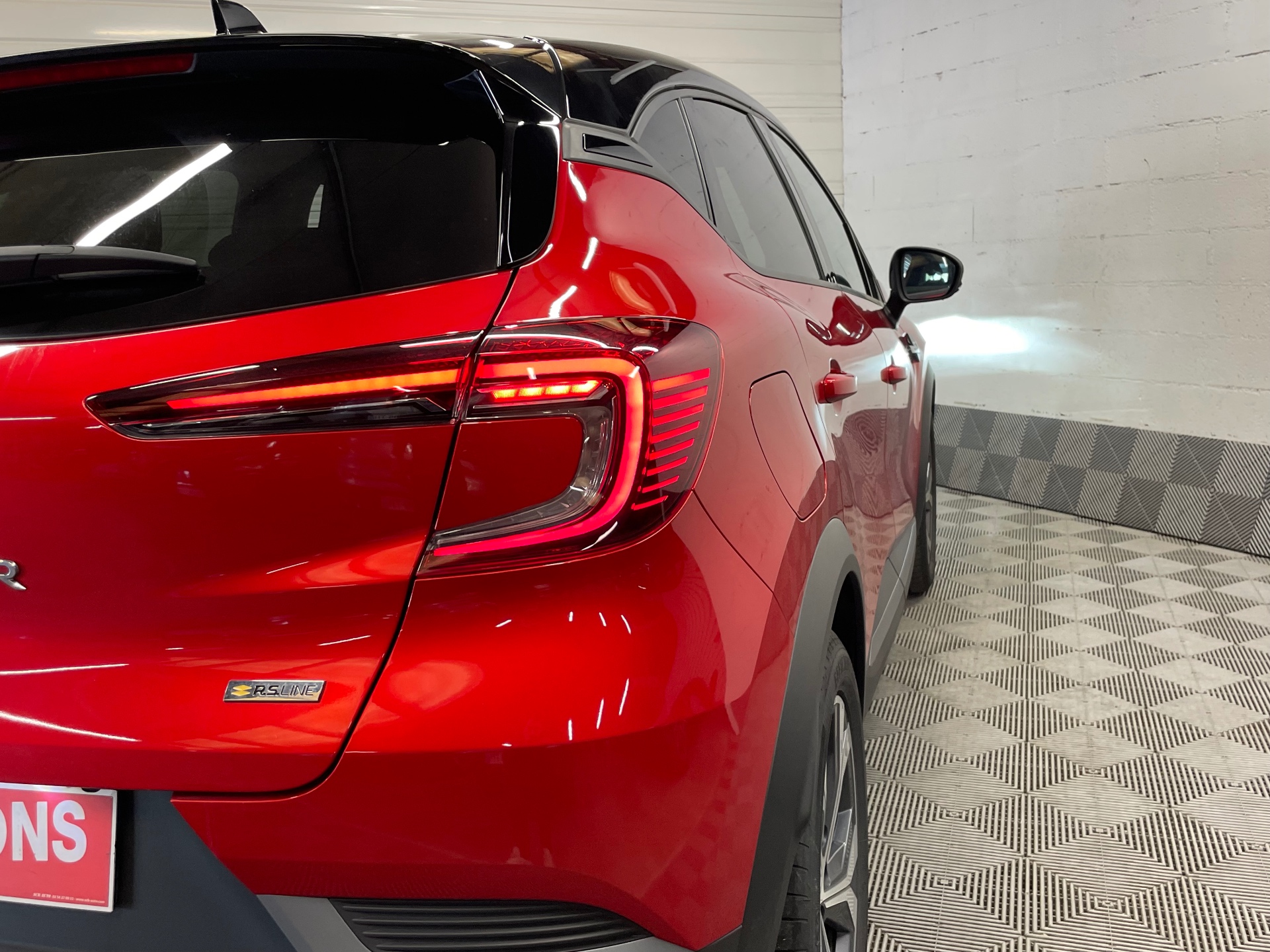 RENAULT CAPTUR mild hybrid 160 EDC R.S. line