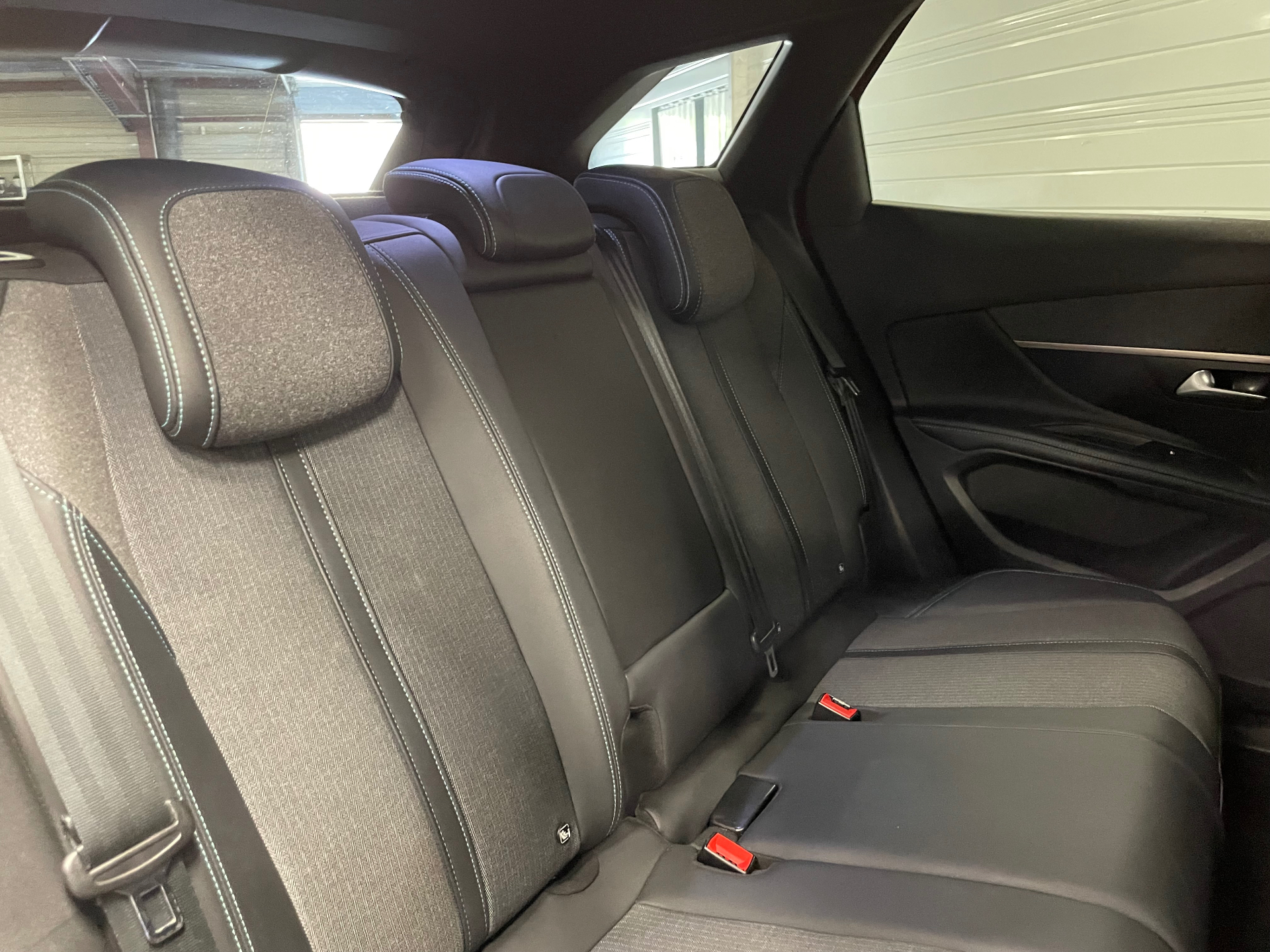 PEUGEOT 3008 Puretech 130ch S&S BVM6 Allure Pack