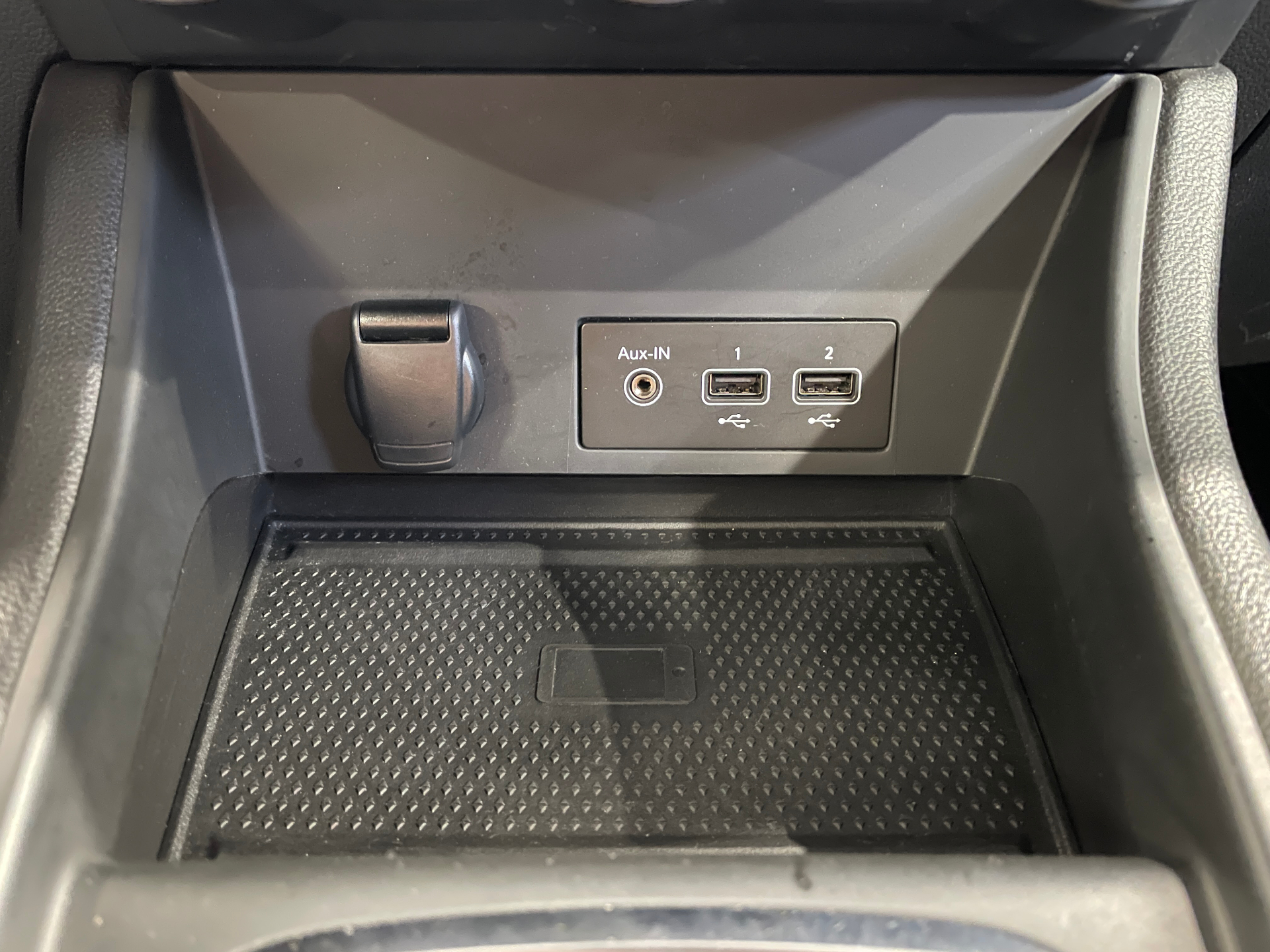 RENAULT CAPTUR E-Tech hybride rechargeable 160 Techno