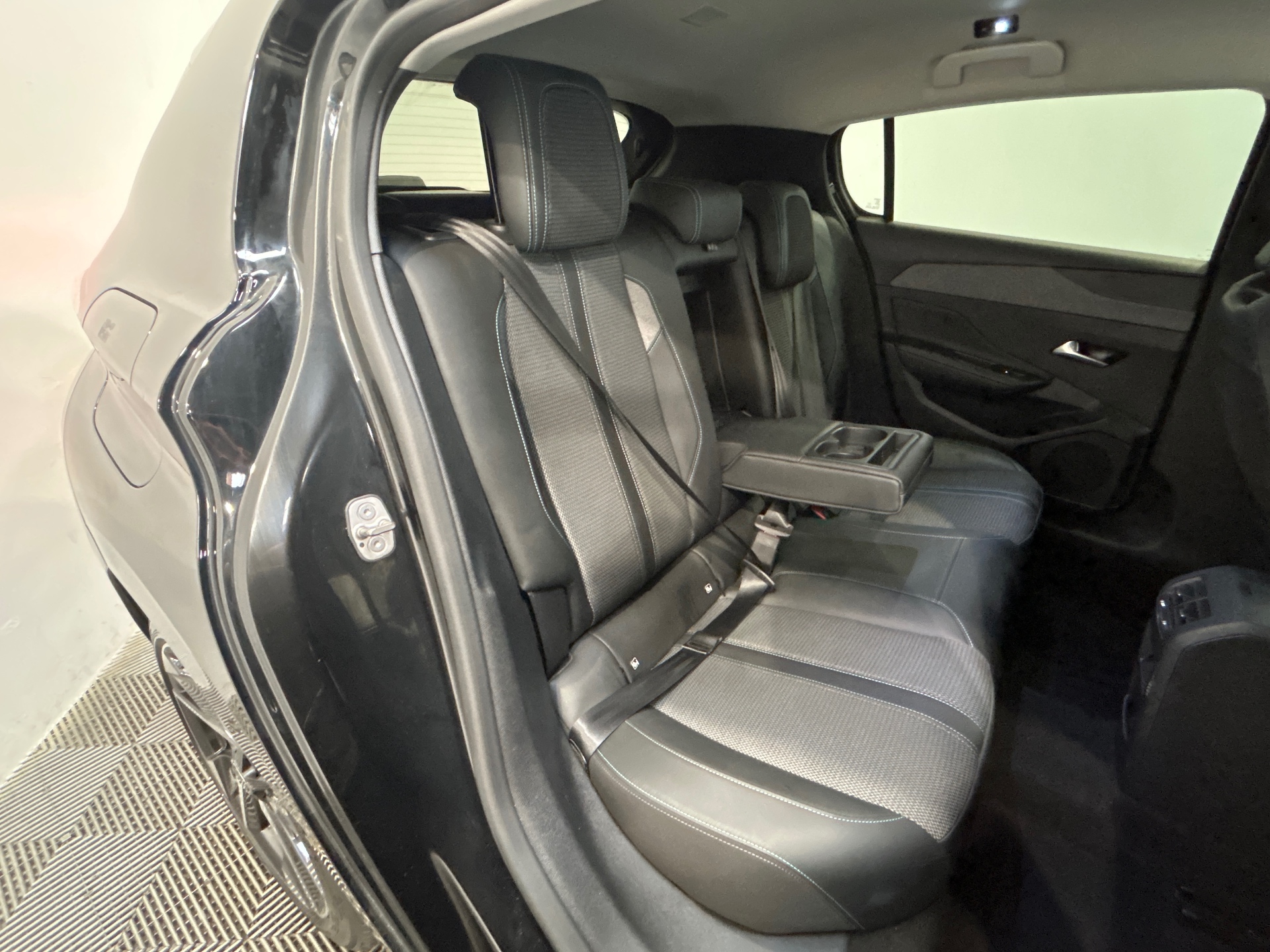 PEUGEOT 308 PureTech 130ch S&S EAT8 Allure Pack