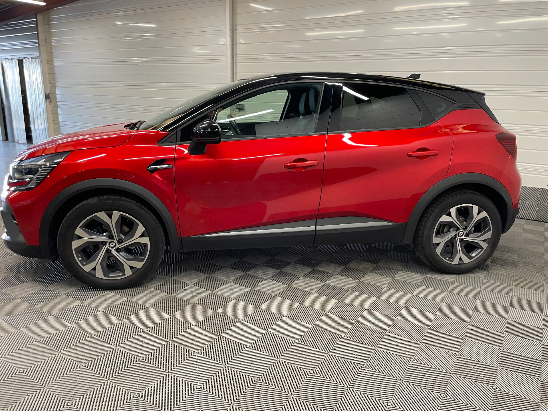 RENAULT CAPTUR mild hybrid 160 EDC R.S. line