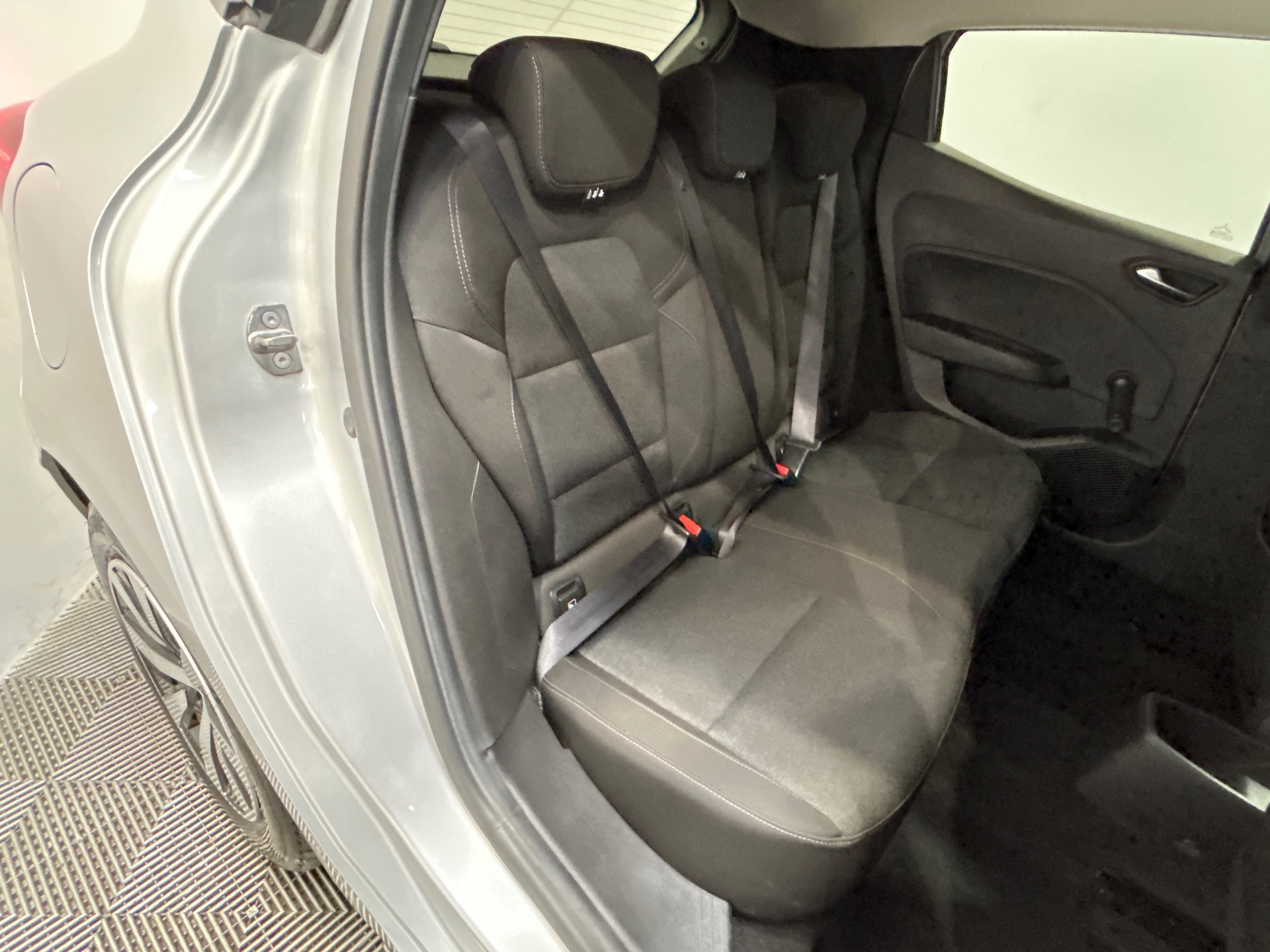 RENAULT CLIO V TCe 90 Equilibre