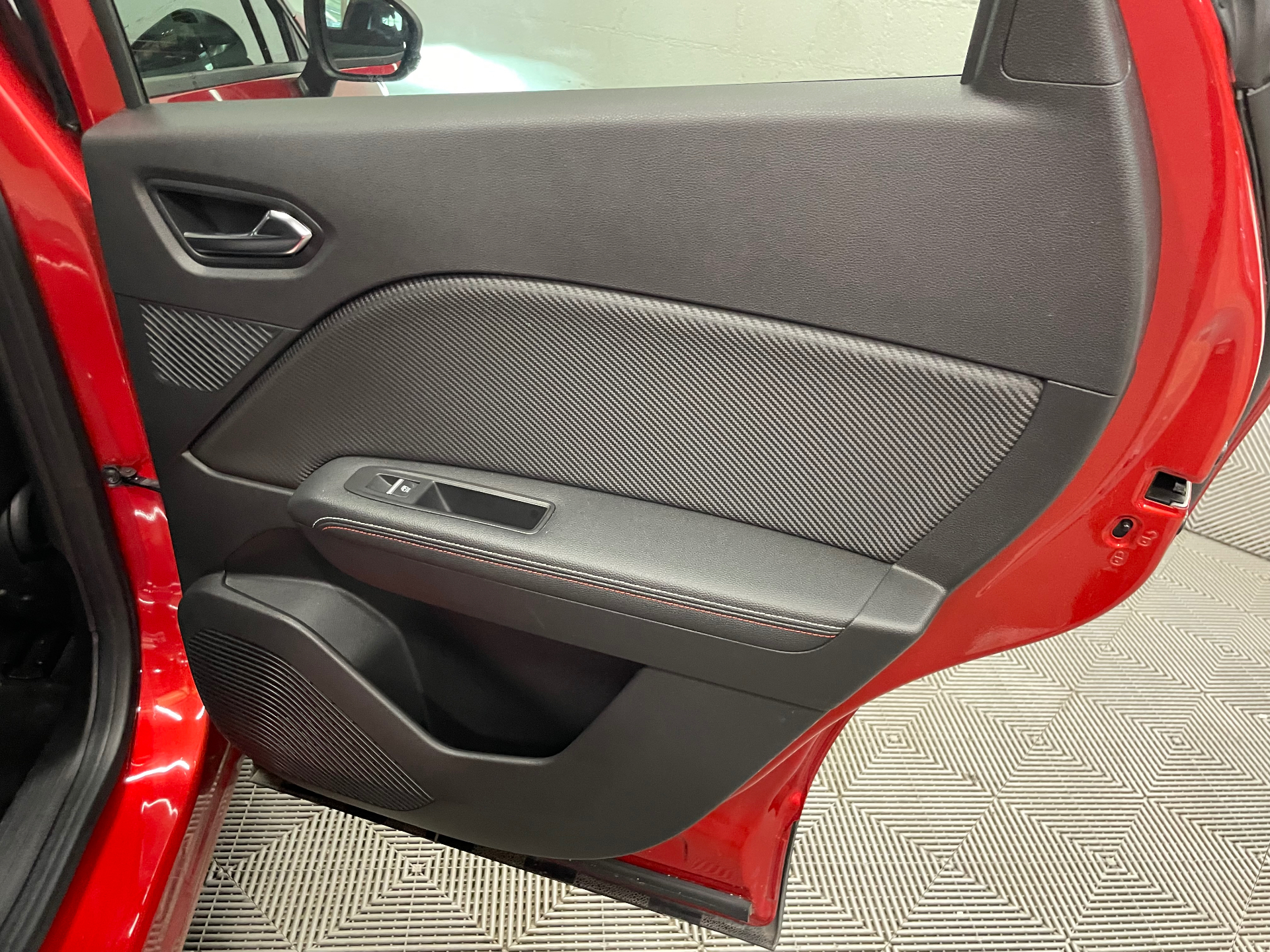 RENAULT CAPTUR mild hybrid 160 EDC R.S. line