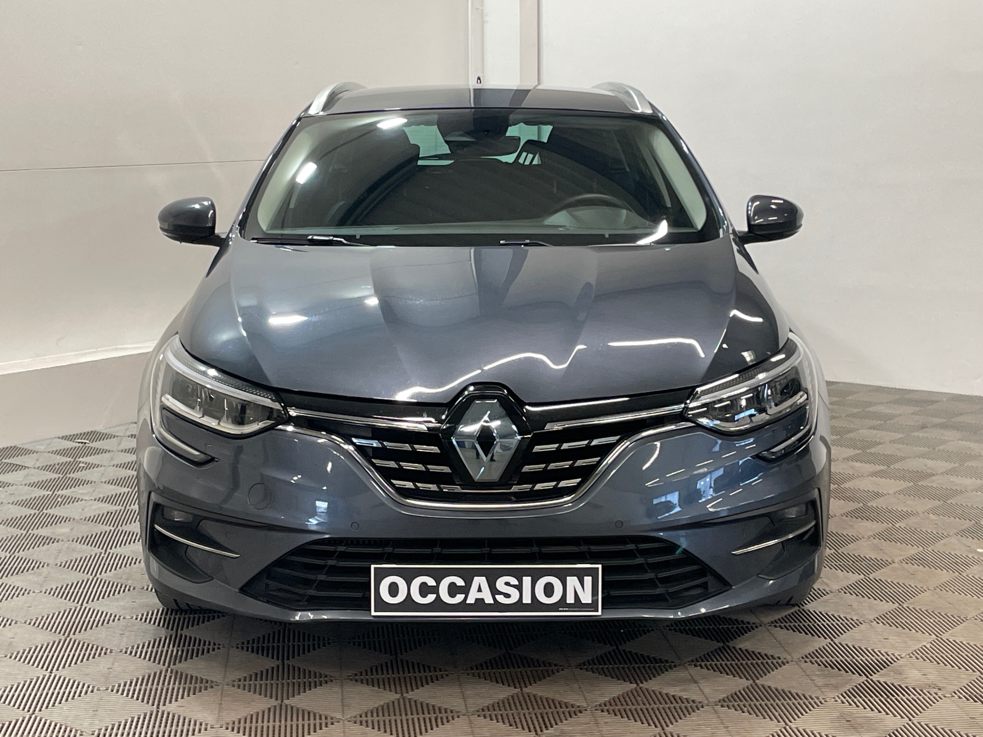 RENAULT MEGANE IV ESTATE techno TCe 140 EDC -23