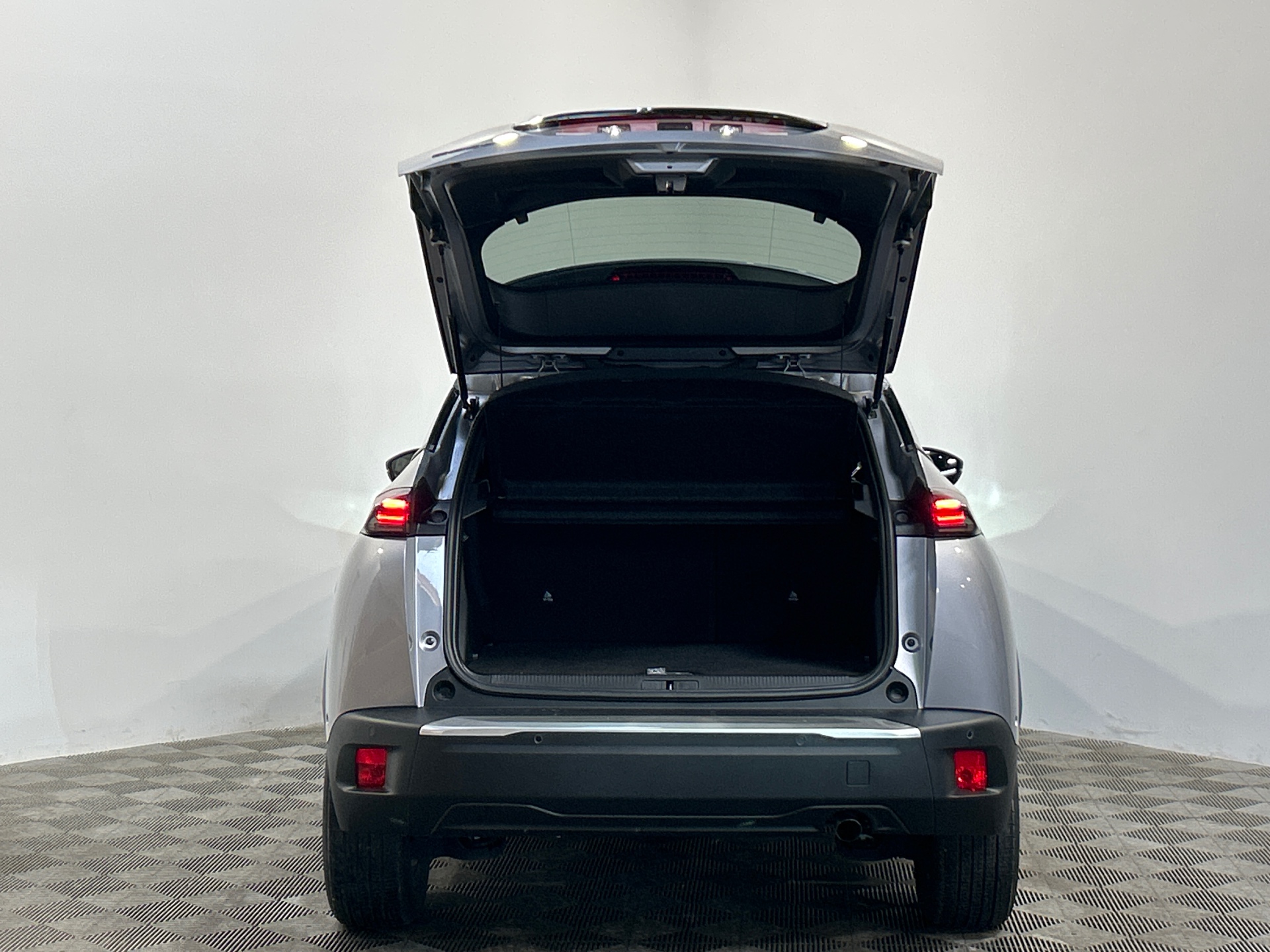 PEUGEOT 2008 100 S&S BVM6 Style