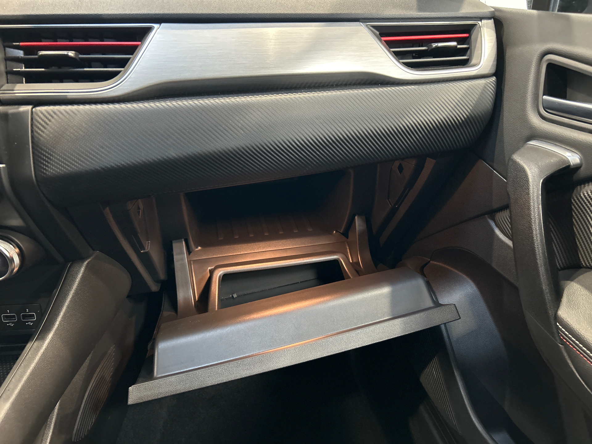 RENAULT CAPTUR R.S. line mild hybrid 140