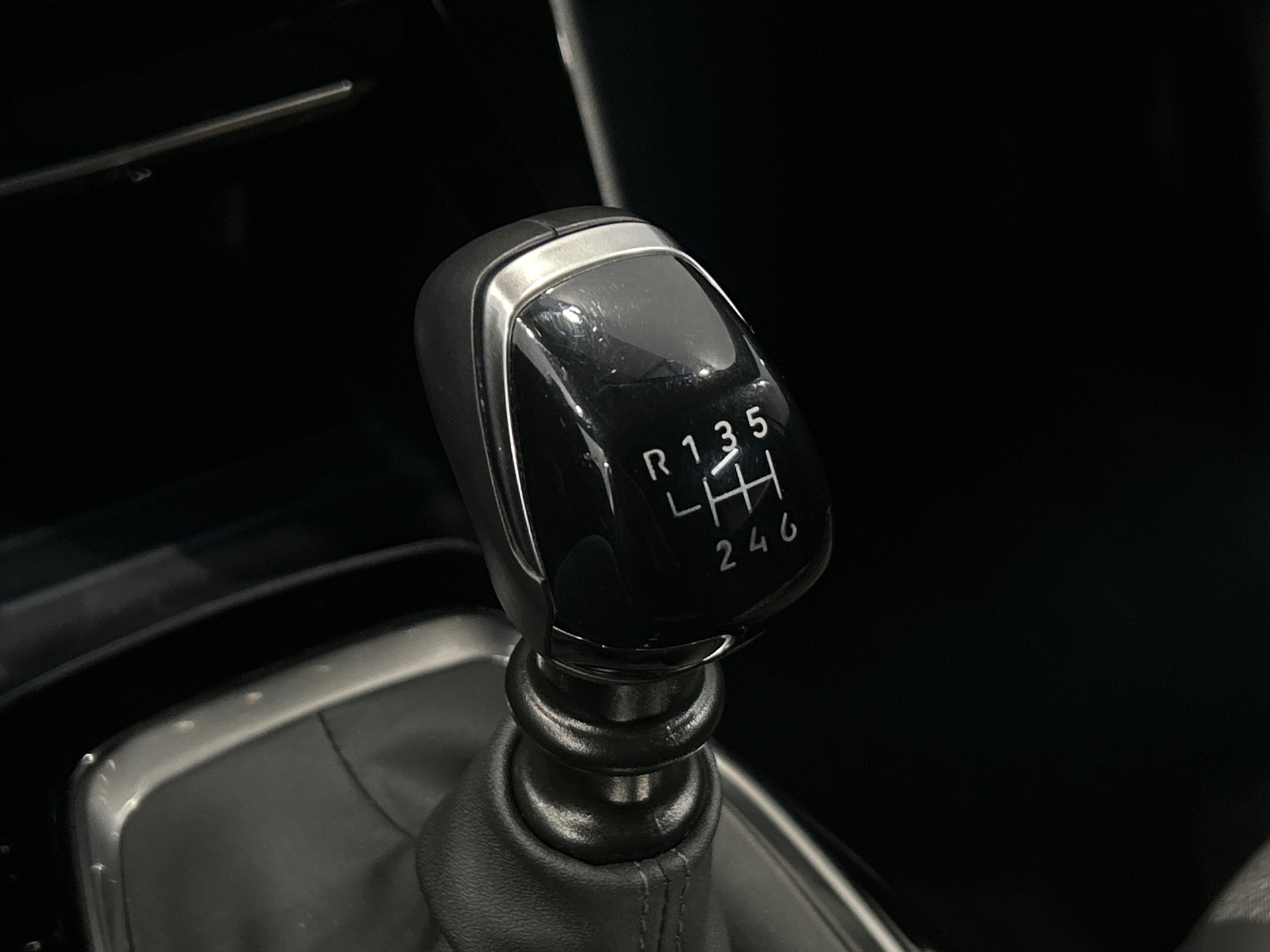 PEUGEOT 2008 100 S&S BVM6 Style