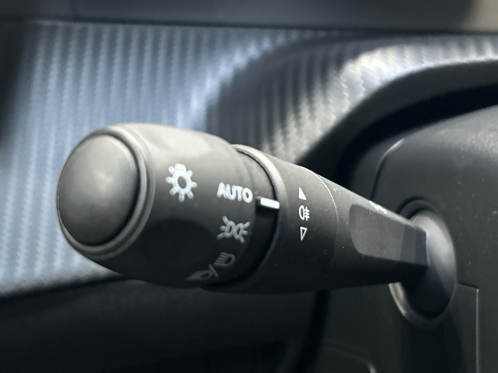PEUGEOT 2008 100 S&S BVM6 Style