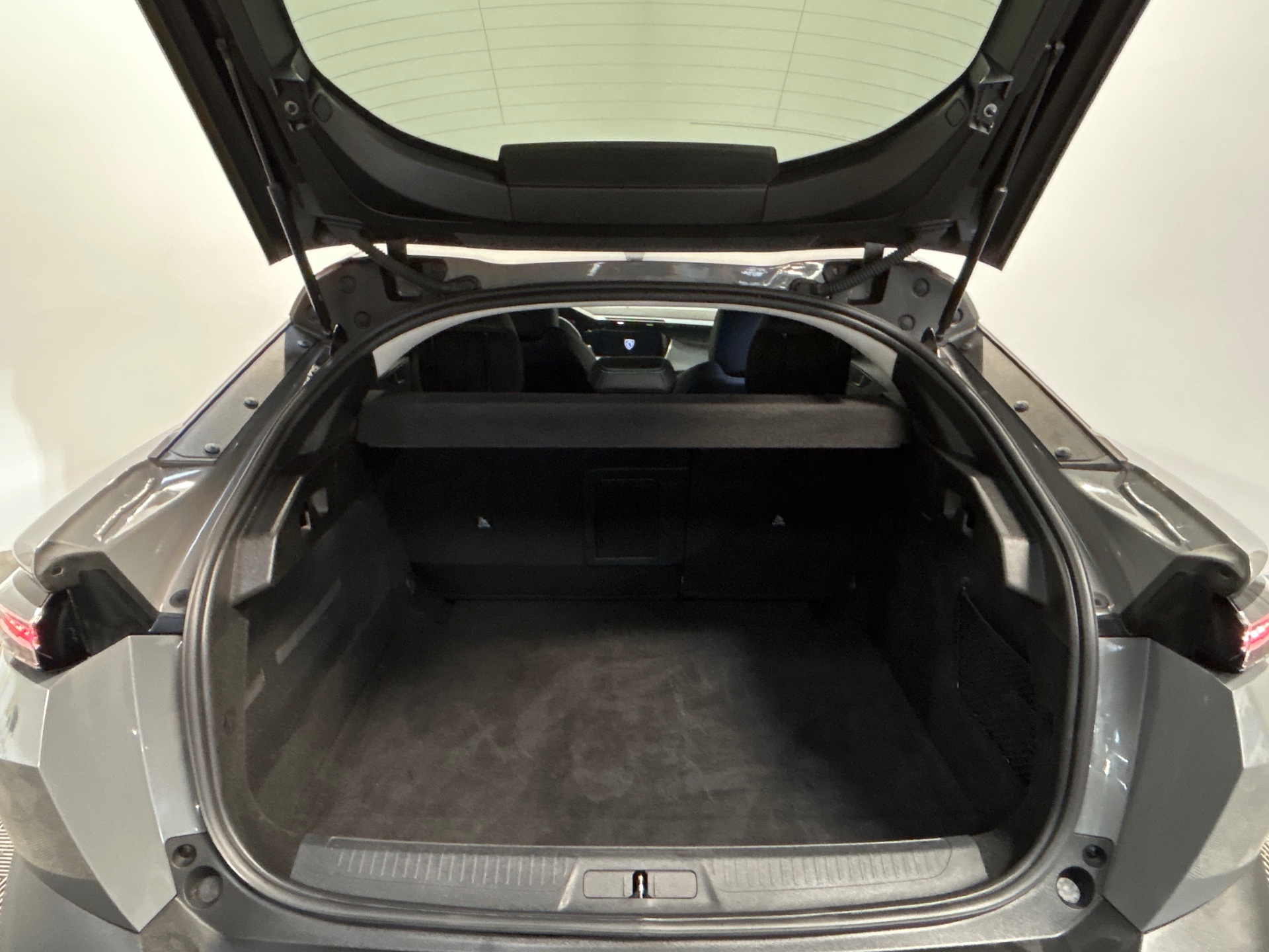 PEUGEOT 408 Hybrid 136 e-DCS6 Allure