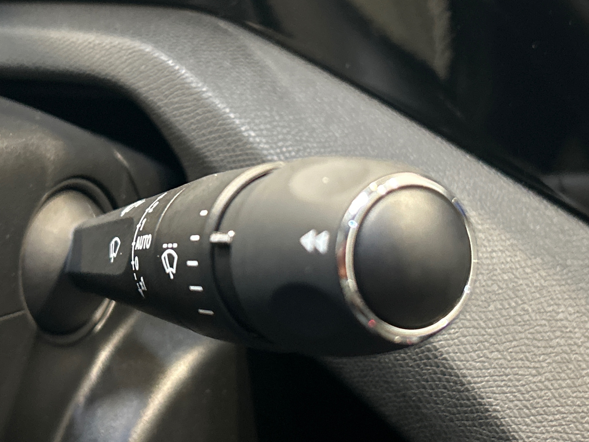 PEUGEOT 408 Hybrid 136 e-DCS6 Allure