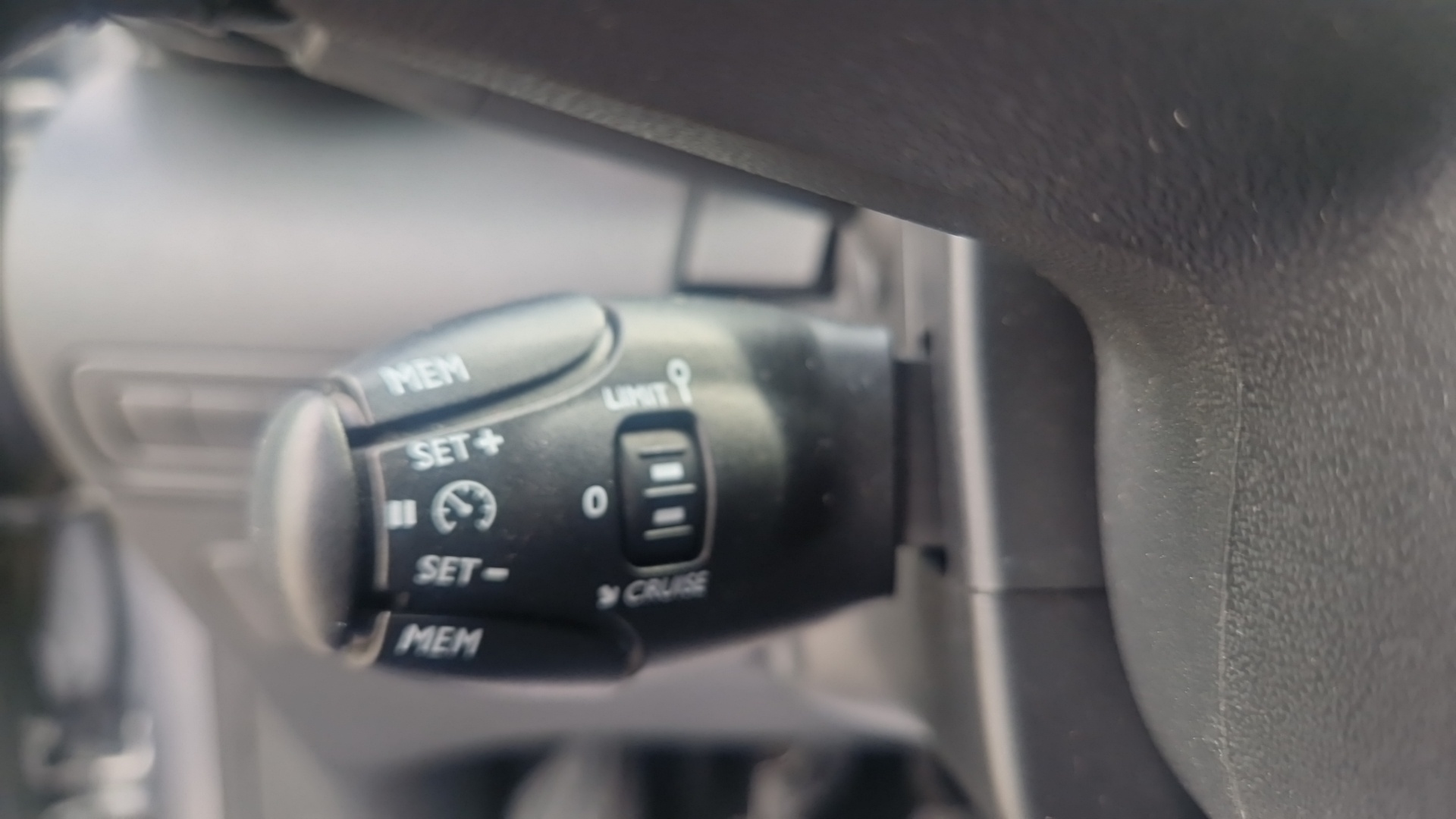 CITROEN C3 AIRCROSS BHDI110 S&S BVM6 SHINE