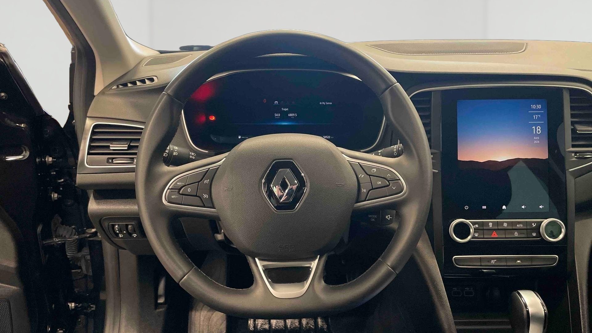 RENAULT MEGANE IV ESTATE techno TCe 140 EDC -23