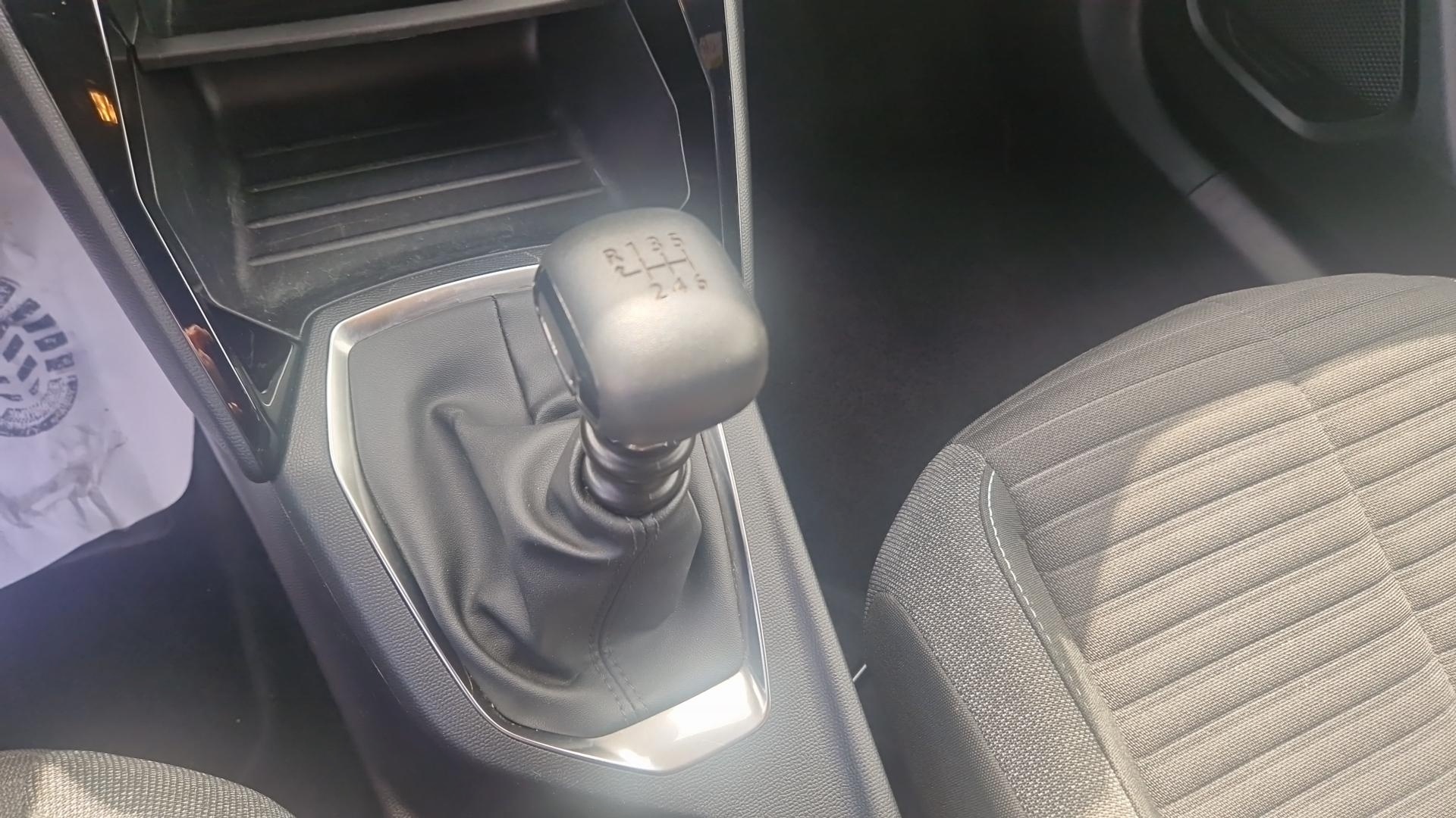 PEUGEOT 2008 STYLE PURETECH 100 S&S BVM6