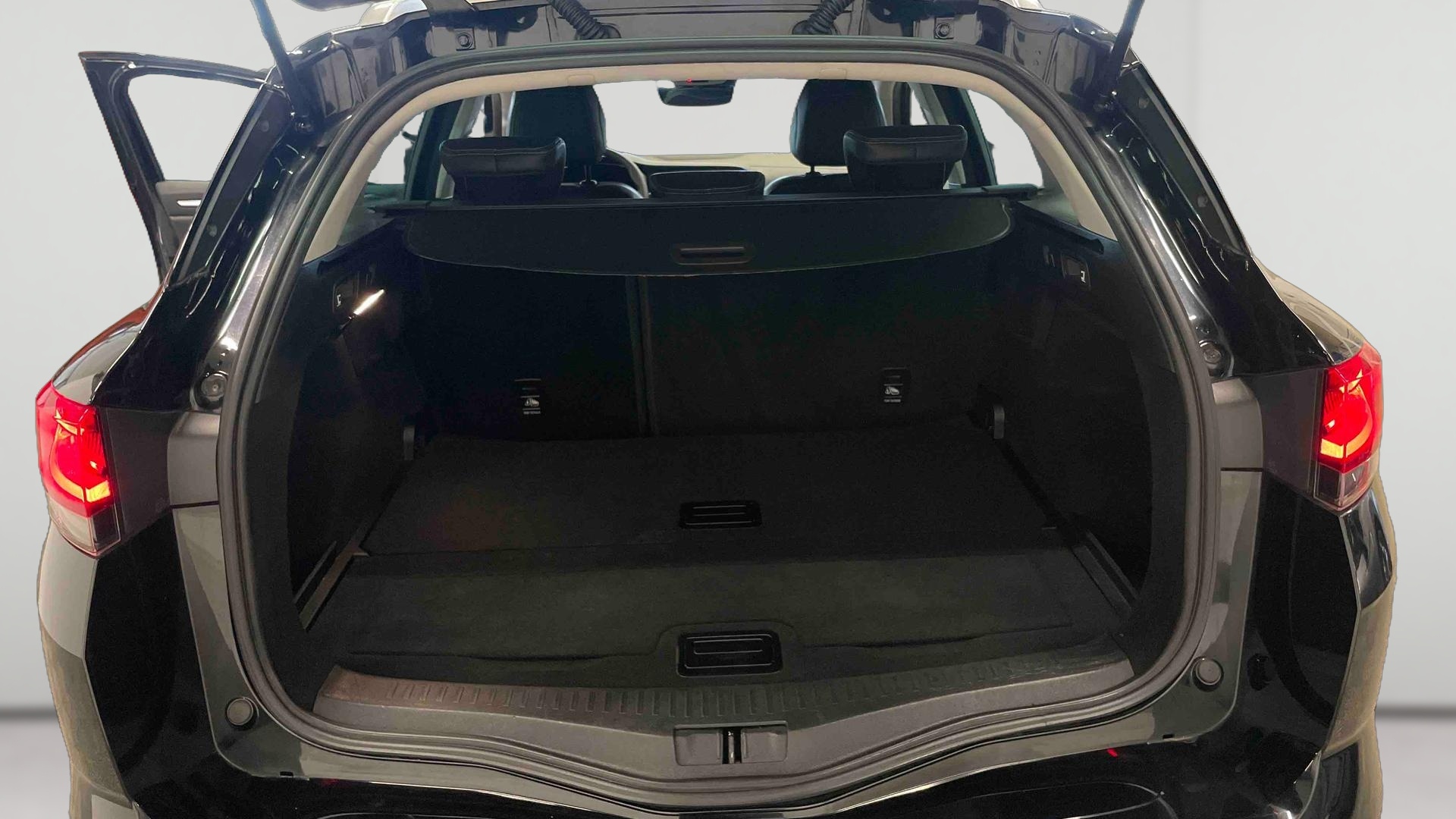 RENAULT MEGANE IV ESTATE techno TCe 140 EDC -23